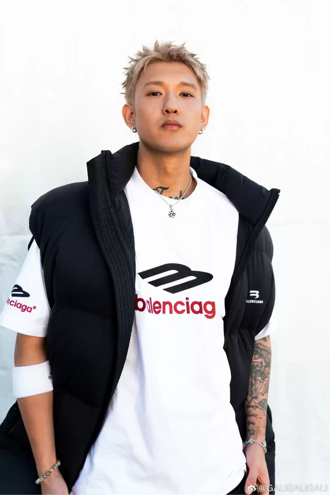 Balenciaga Balenciaga FW23 3B SPORTS ICON embroidered logo short sleeved T-shirt Size US S / EU 44-46 / 1 - 9 Thumbnail