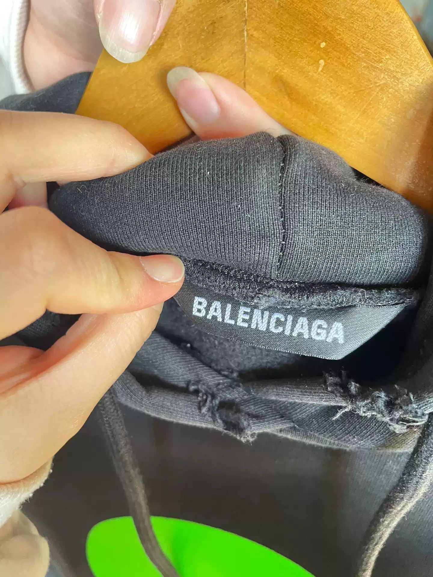 Balenciaga Balenciaga Alien Hoodie Size US XS / EU 42 / 0 - 2 Thumbnail