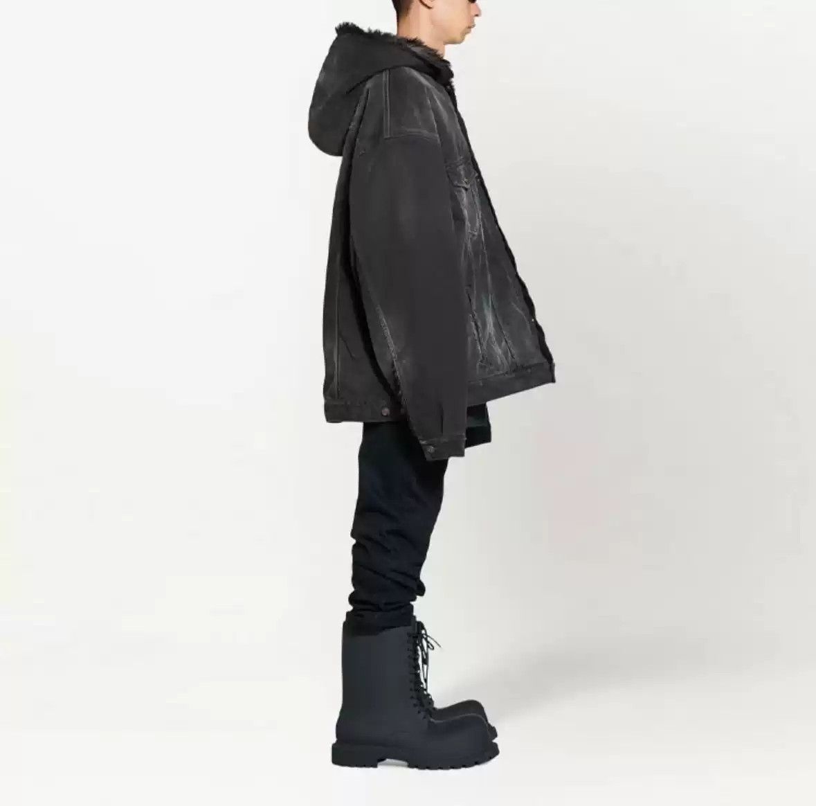 Balenciaga Balenciaga23ss Snowy Monster NYSE Hooded Fur Denim Damaged Washed Jacket Coat Size US S / EU 44-46 / 1 - 9 Thumbnail