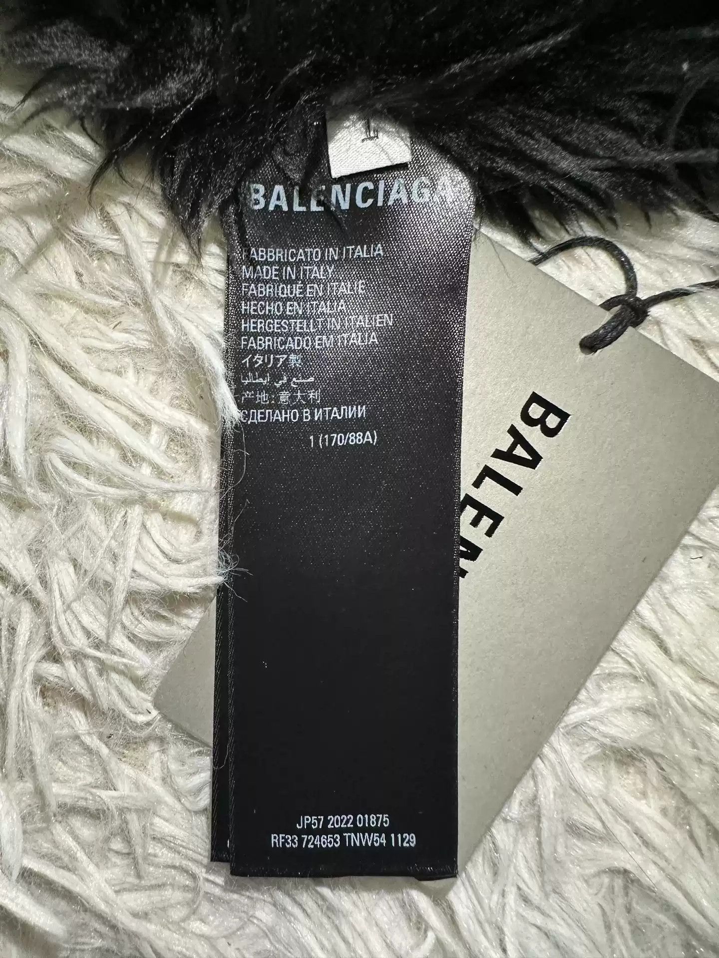 Balenciaga Balenciaga23ss Snowy Monster NYSE Hooded Fur Denim Damaged Washed Jacket Coat Size US S / EU 44-46 / 1 - 7 Thumbnail