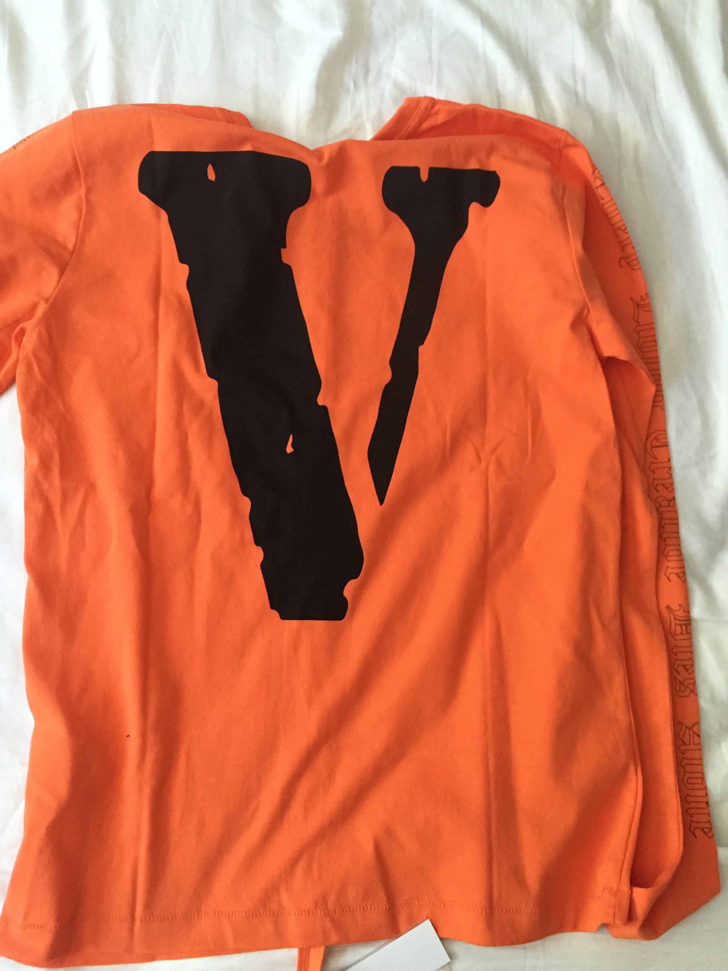 Vlone Vlone X off white long sleeve shirt Size US M / EU 48-50 / 2 - 2 Preview