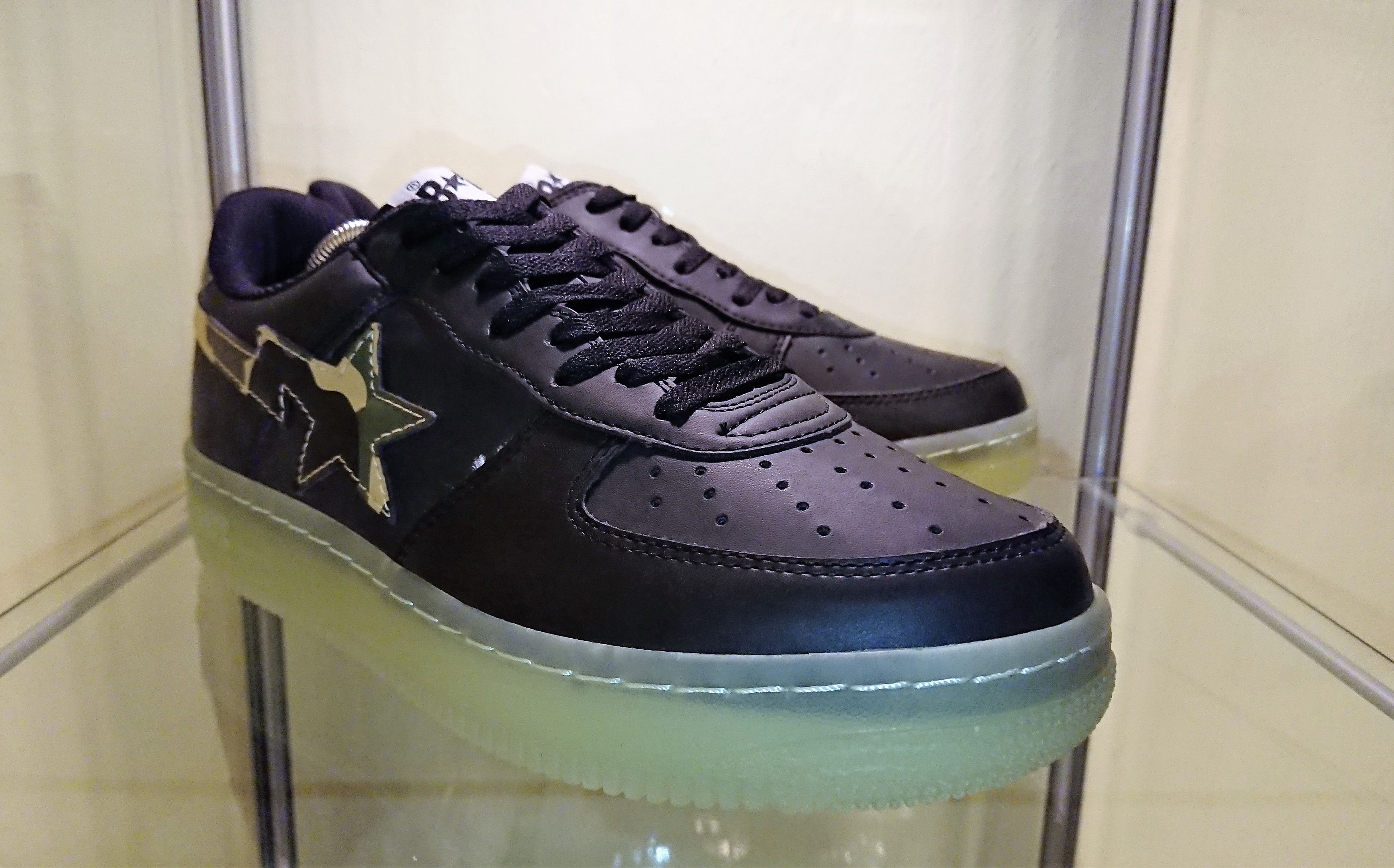 Bape 100% Authentic A Bathing Ape 1st Camo Glow in the Dark  