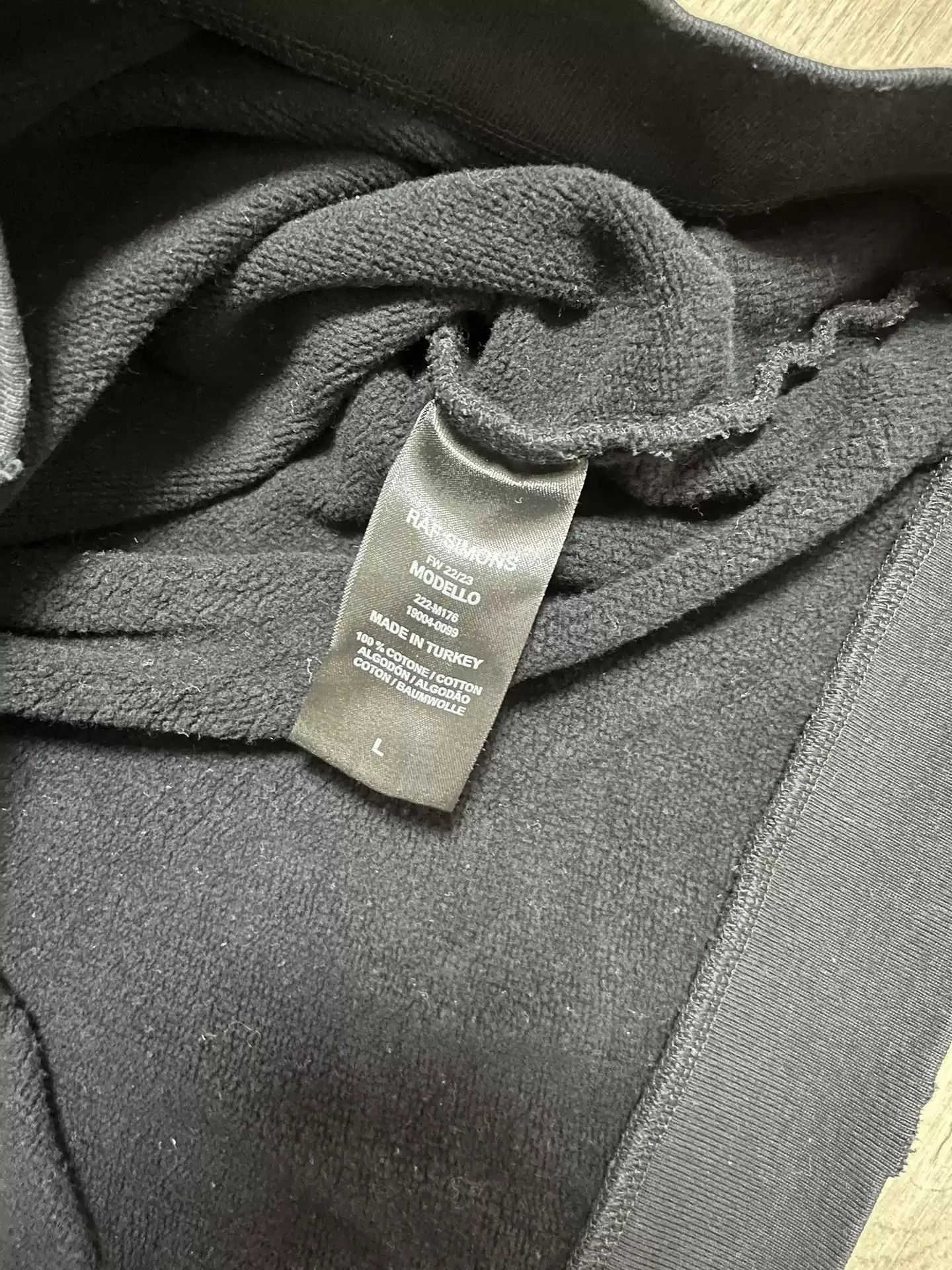 Raf Simons Raf Simons 22 autumn and winter long sweater Size US L / EU 52-54 / 3 - 5 Thumbnail