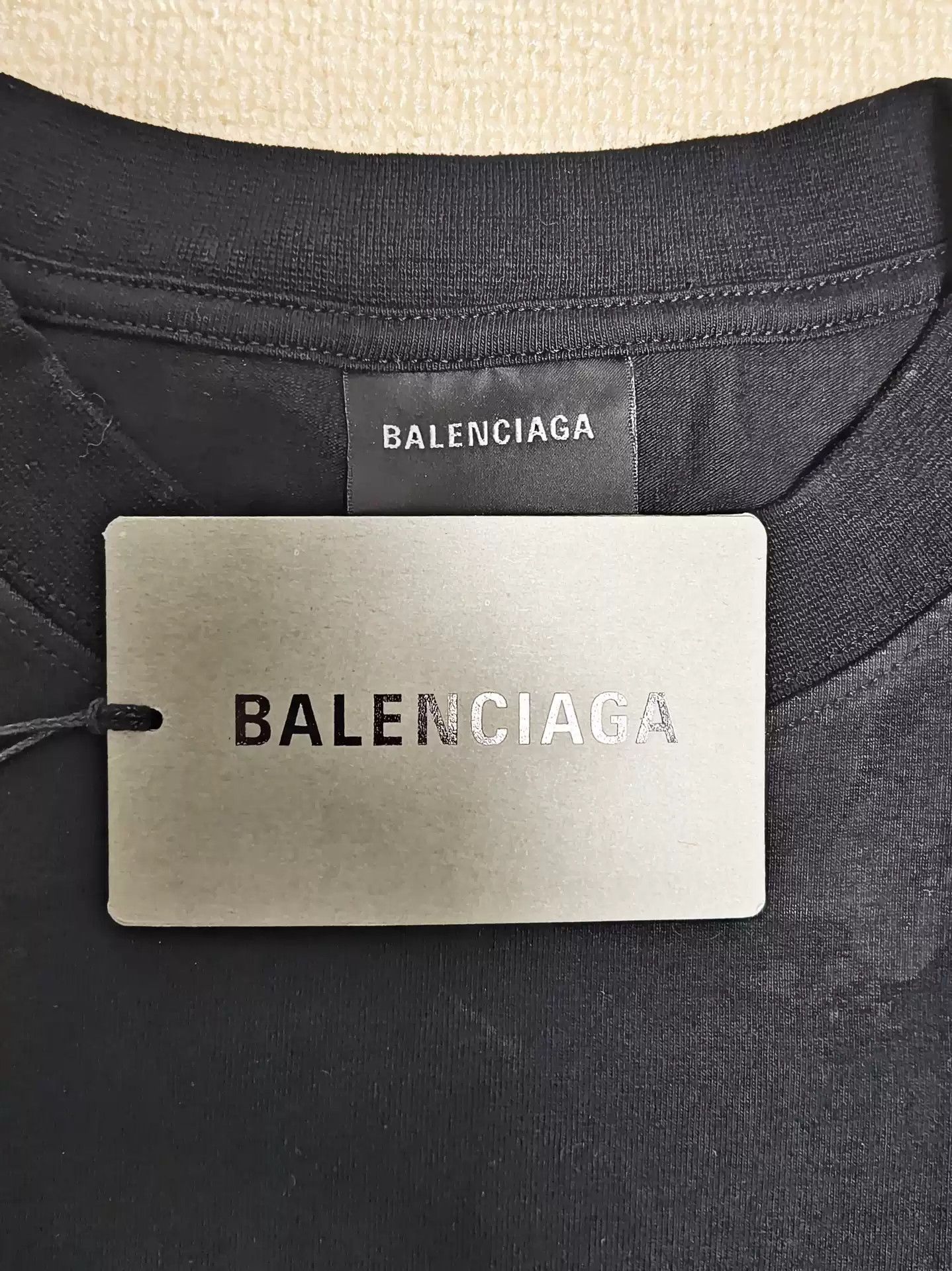 Balenciaga Balenciaga 23fw Mud Stained Sanskrit Damaged Long Sleeve Size US S / EU 44-46 / 1 - 4 Thumbnail