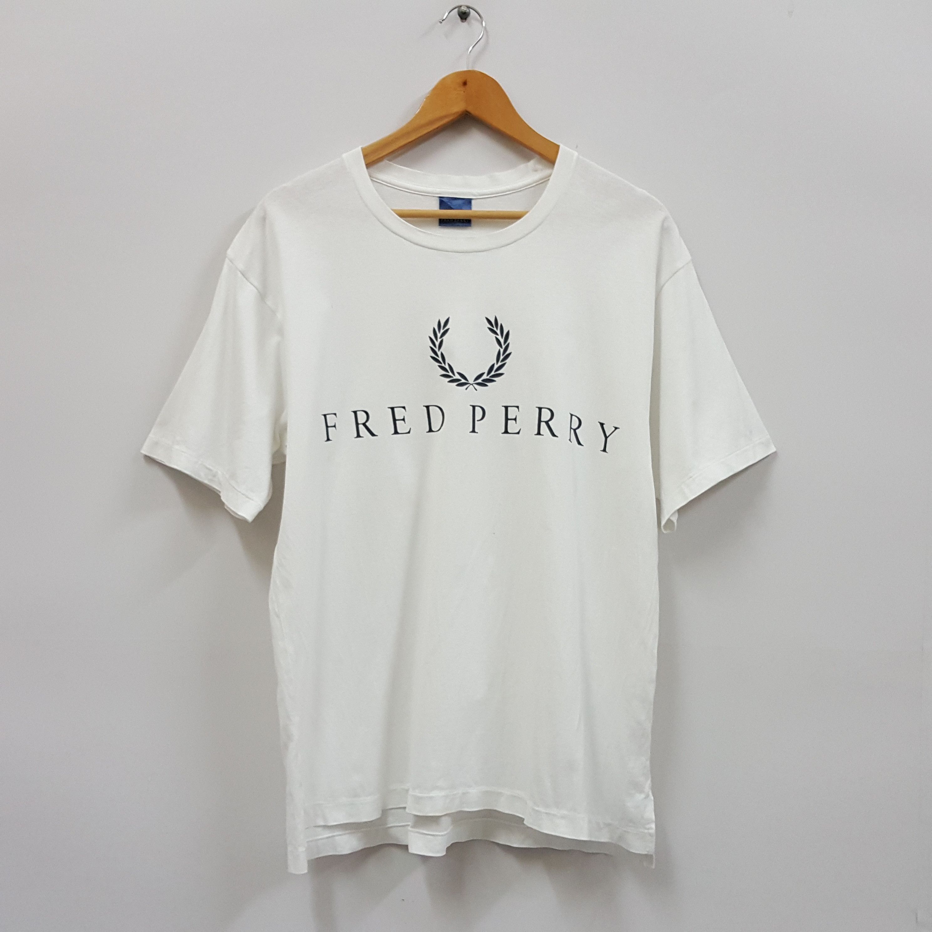Fred Perry Vintage FRED PERRY big logo white t-shirt | Grailed