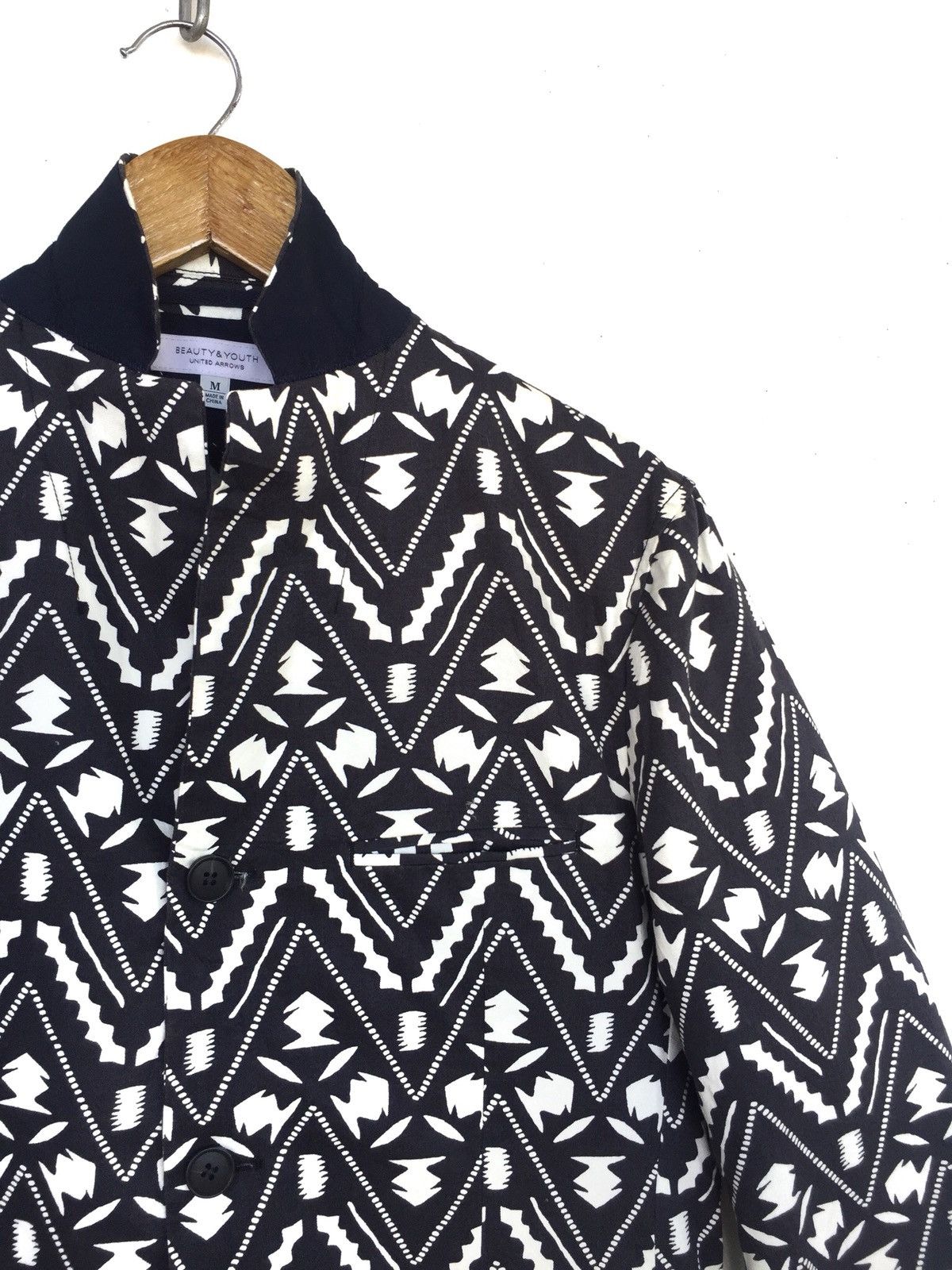 BEAUTY&YOUTH United Arrow Psychedelic Black White Three Button Jacket Size US M / EU 48-50 / 2 - 2 Thumbnail