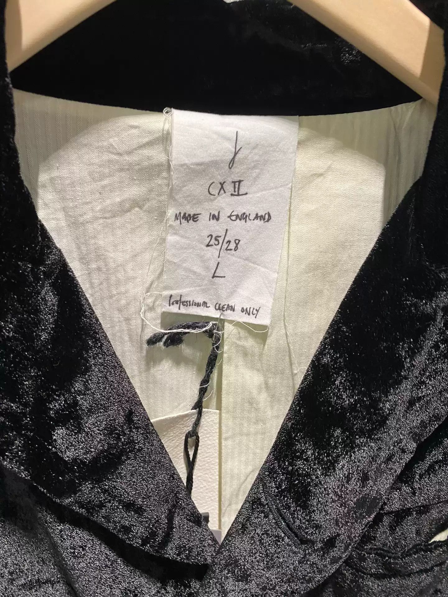 John Alexander Skelton John Alexander Skelton Velvet suit jacket Size US L / EU 52-54 / 3 - 2 Thumbnail
