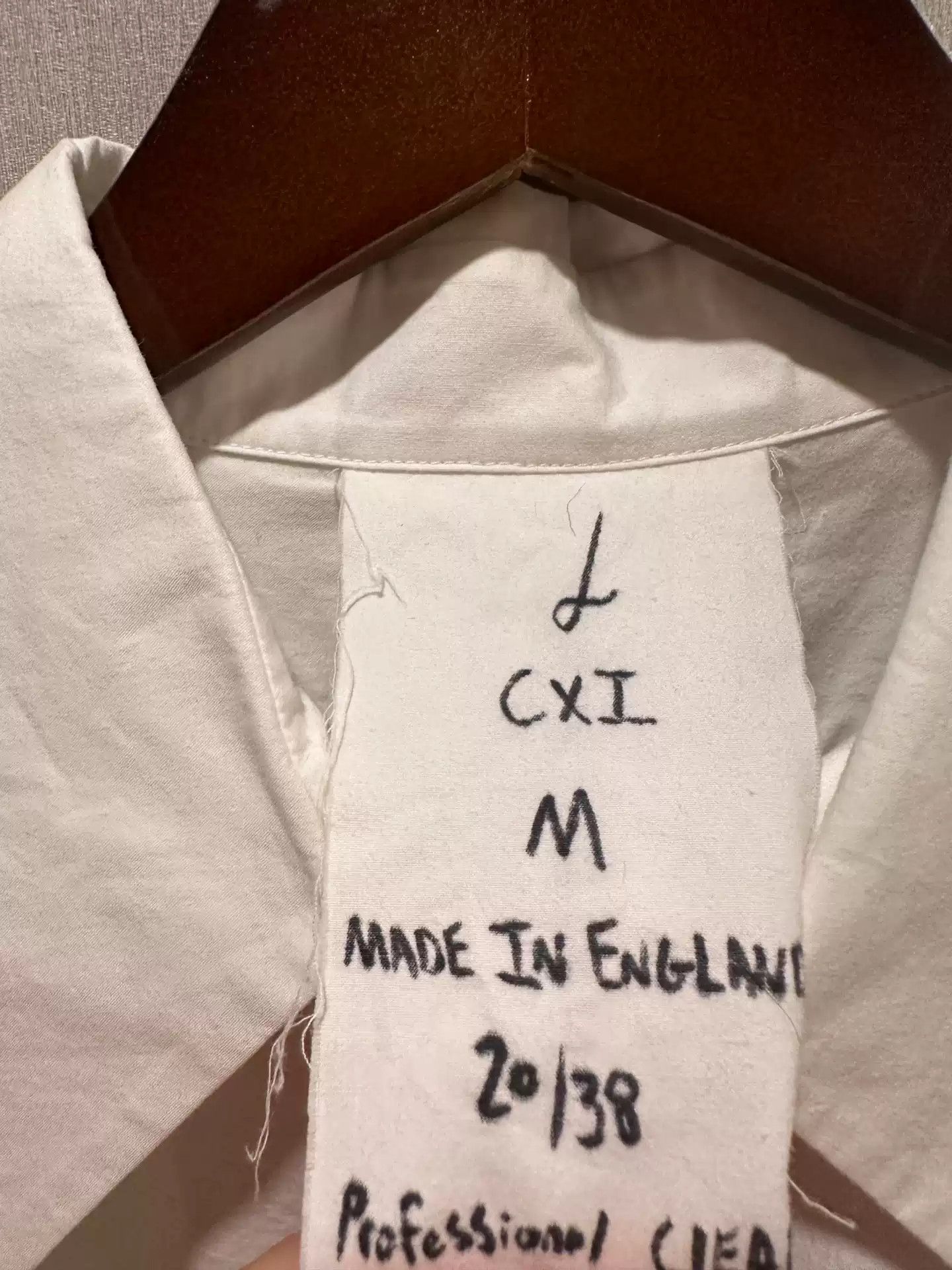 John Alexander Skelton John Alexander Skelton Embroidered white shirt Size US M / EU 48-50 / 2 - 3 Thumbnail