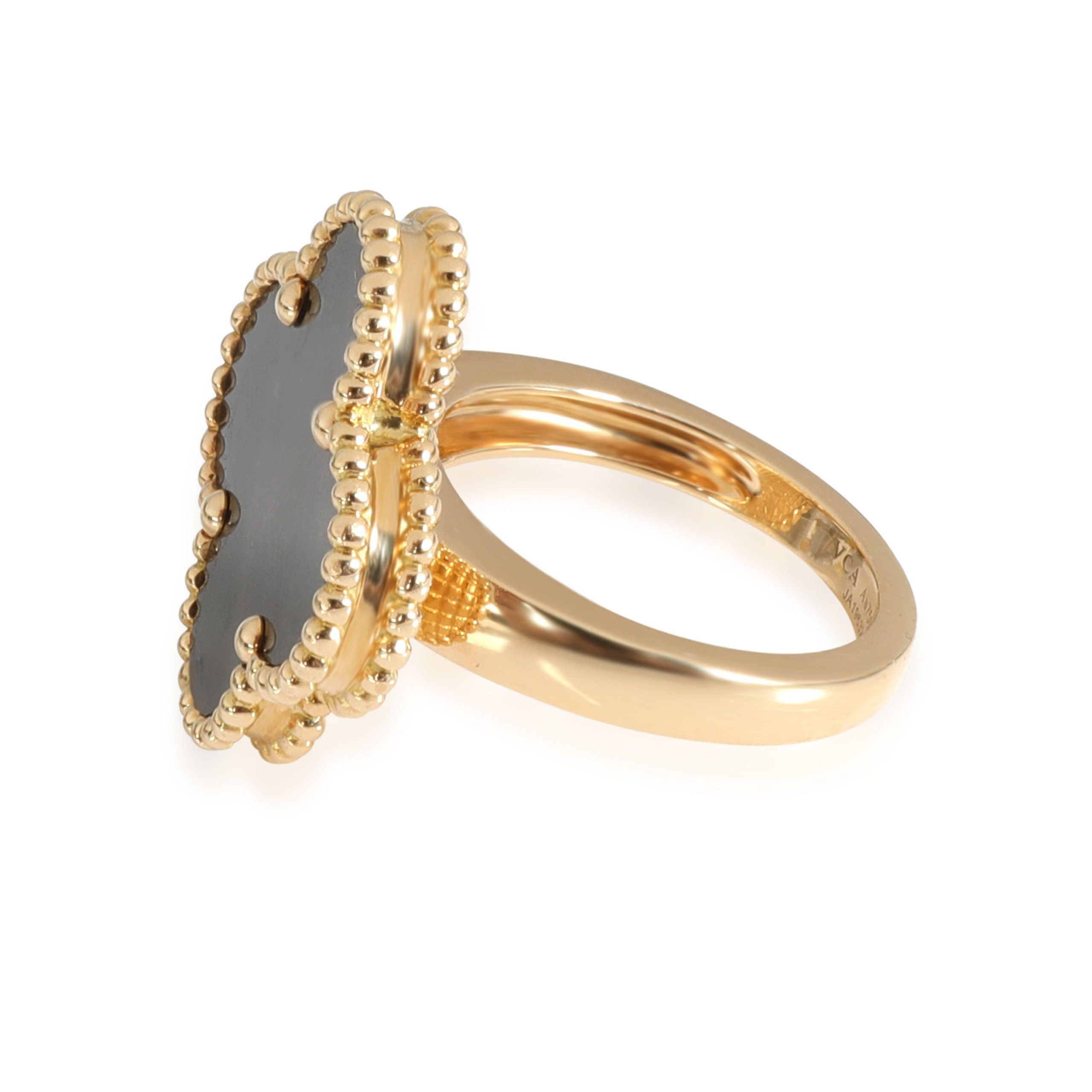 Van Cleef & Arpels Magic Alhambra Gray Mother Of Pearl Ring in 18k Yellow Gold