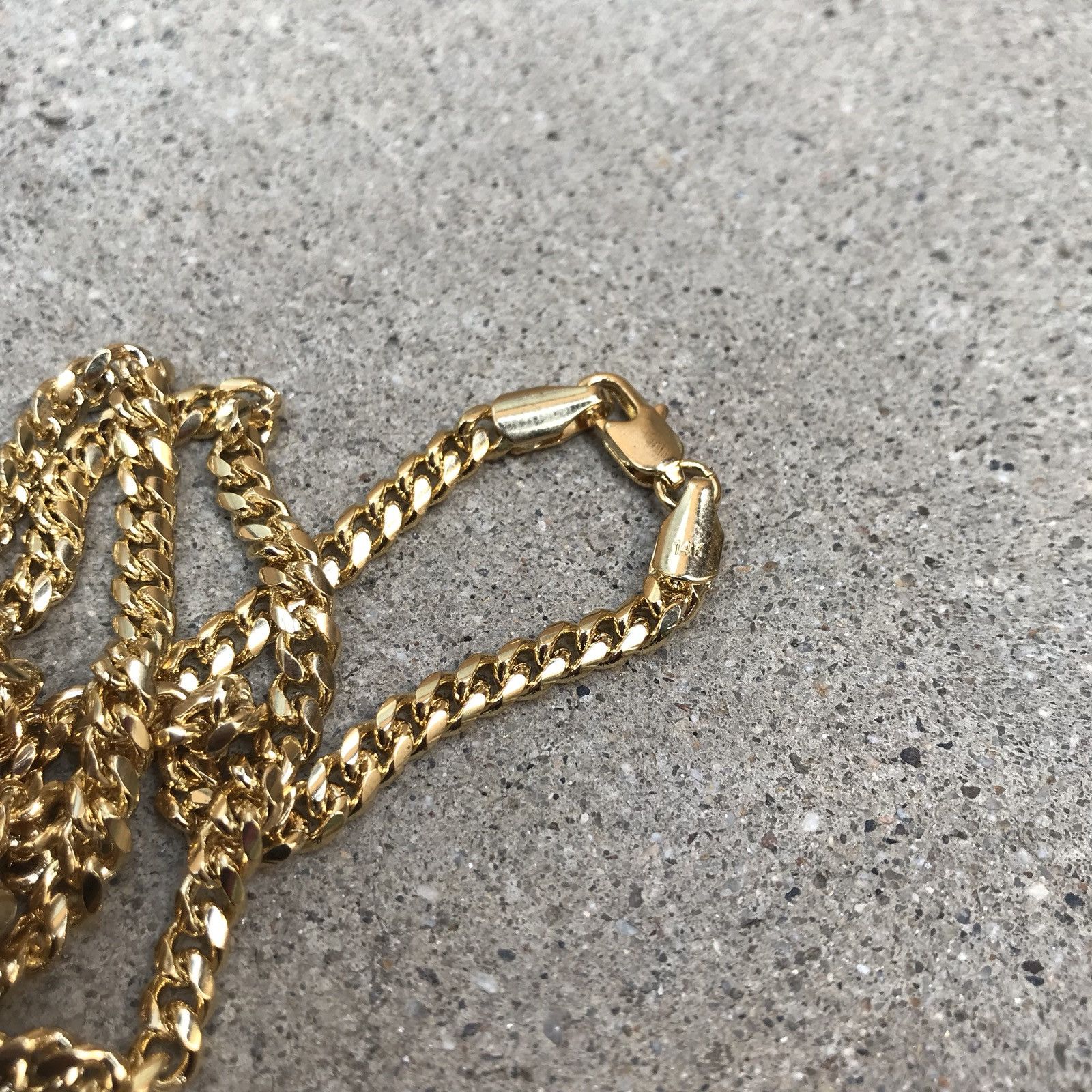 BOLO SILVER TIP LEATHER LACE CHAIN
