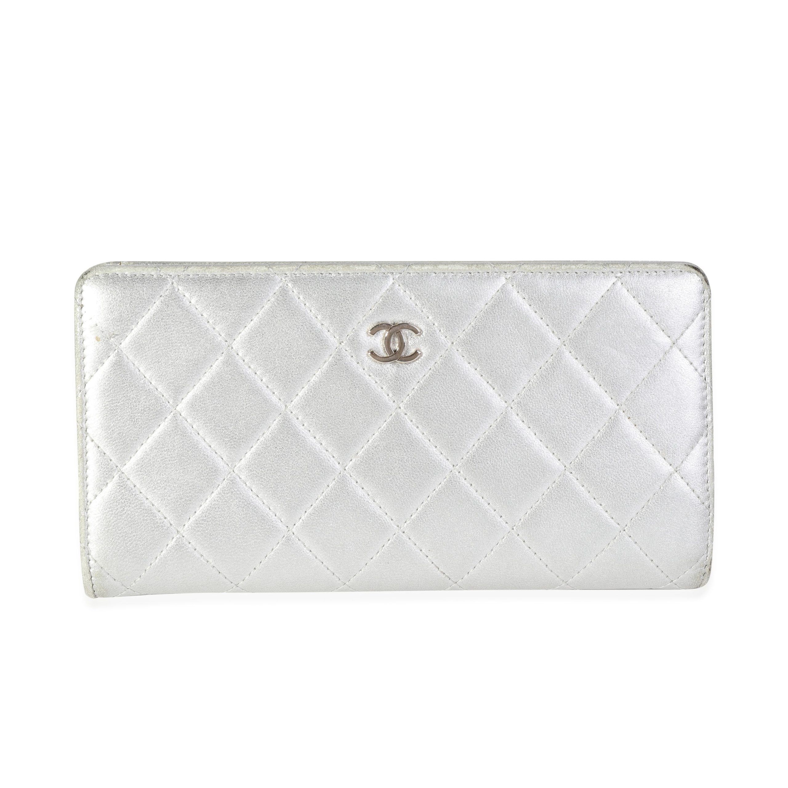 Chanel Chanel Metallic Silver Quilted Lambskin Leather CC L-Yen Wallet Size ONE SIZE - 3 Thumbnail