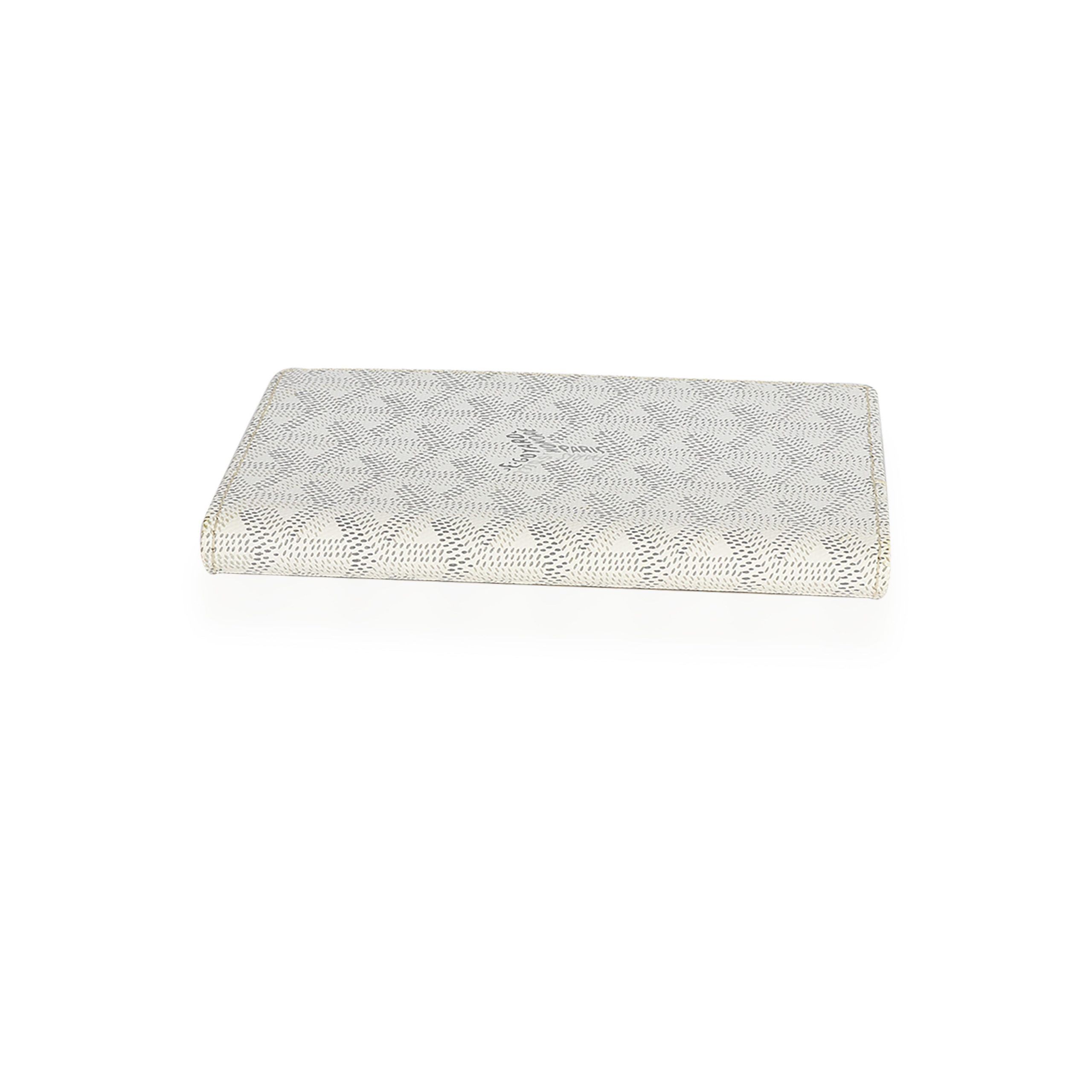 Goyard Goyard White Goyardine Canvas Passport Holder Size ONE SIZE - 3 Thumbnail
