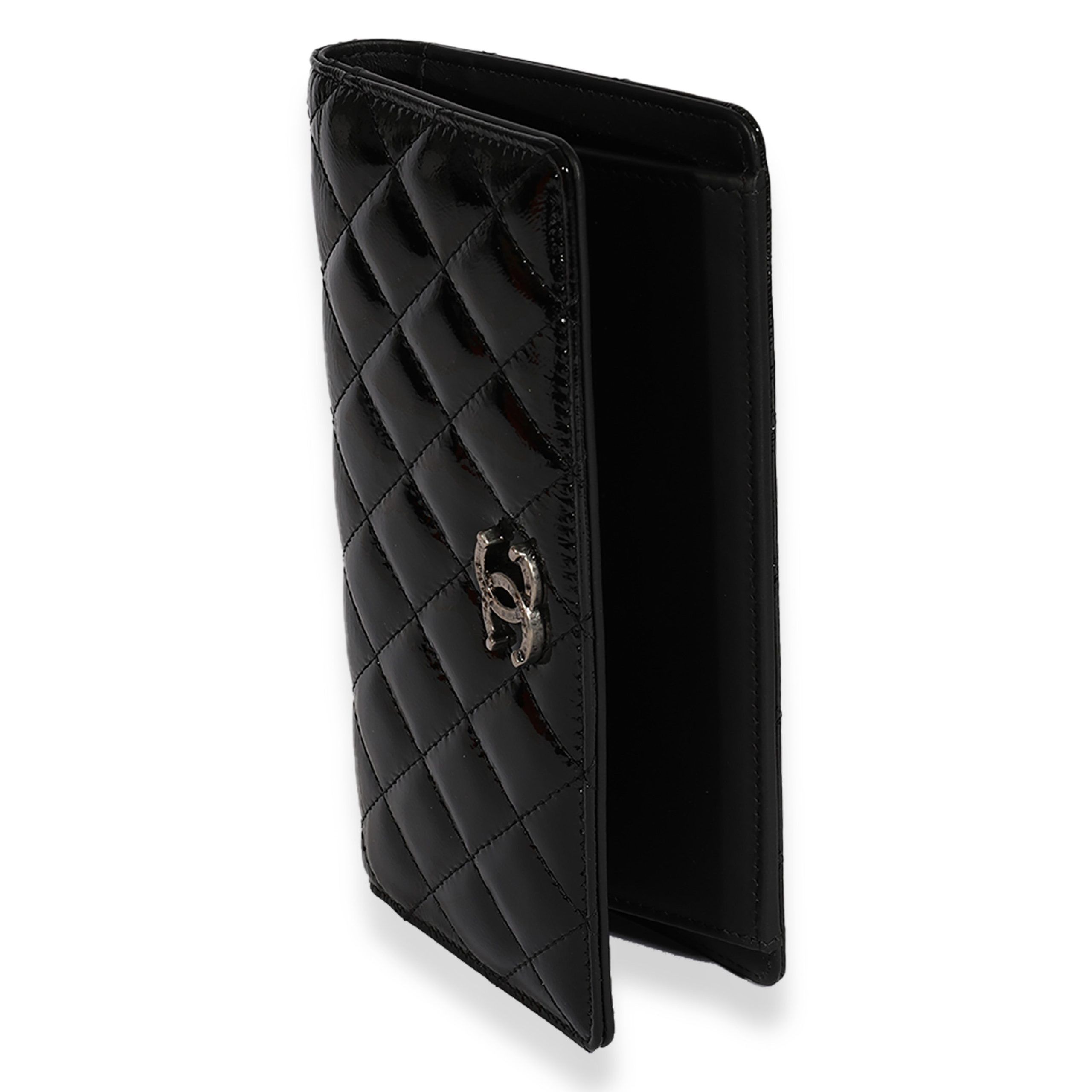 Chanel Chanel Black Quilted Patent Leather Yen Wallet Size ONE SIZE - 2 Thumbnail