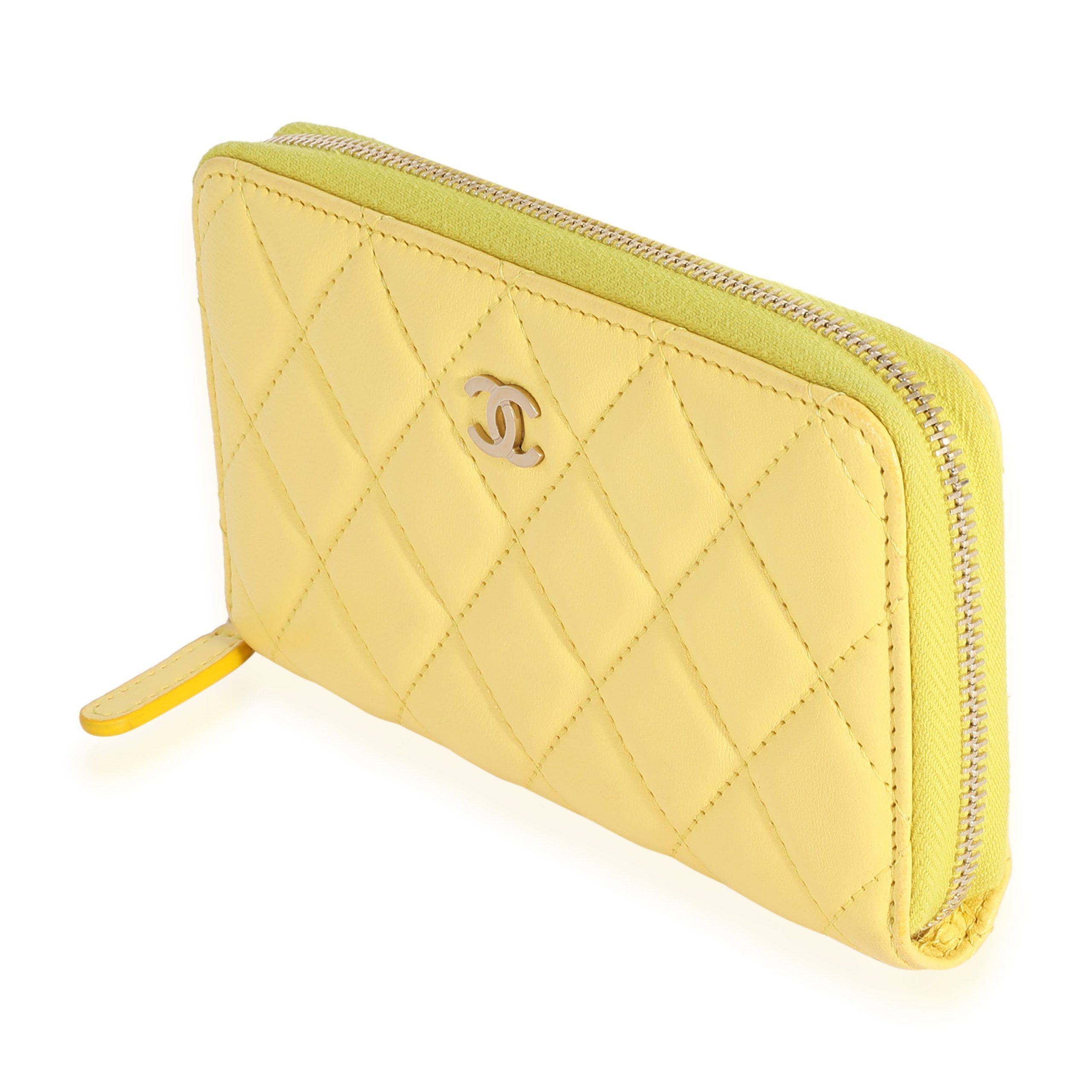 Chanel Chanel Yellow Quilted Lambskin Medium Zip-Around Wallet Size ONE SIZE - 2 Thumbnail