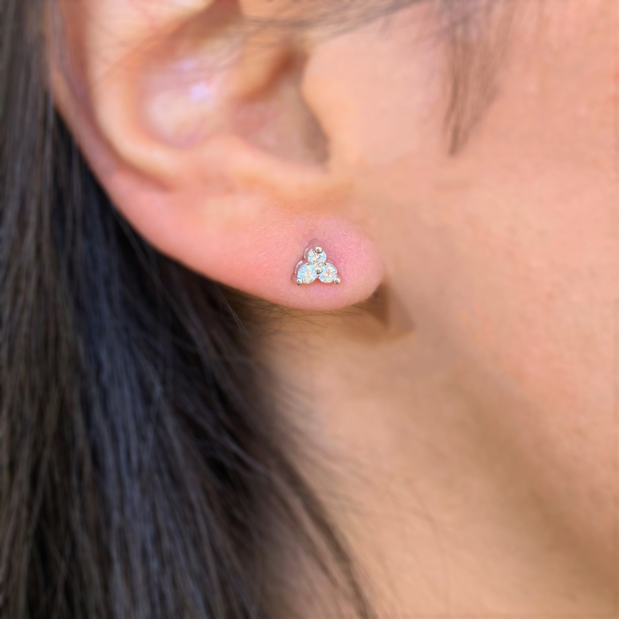 Other 14k White Gold & Diamond Stud Earrings Size ONE SIZE - 3 Thumbnail