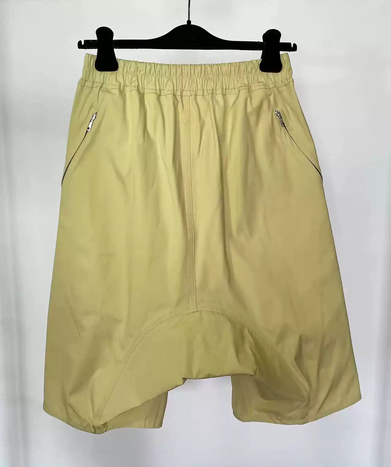 Rick Owens Rick Owens Men's beige Belted Side Split Shorts Size US 34 / EU 50 - 2 Thumbnail