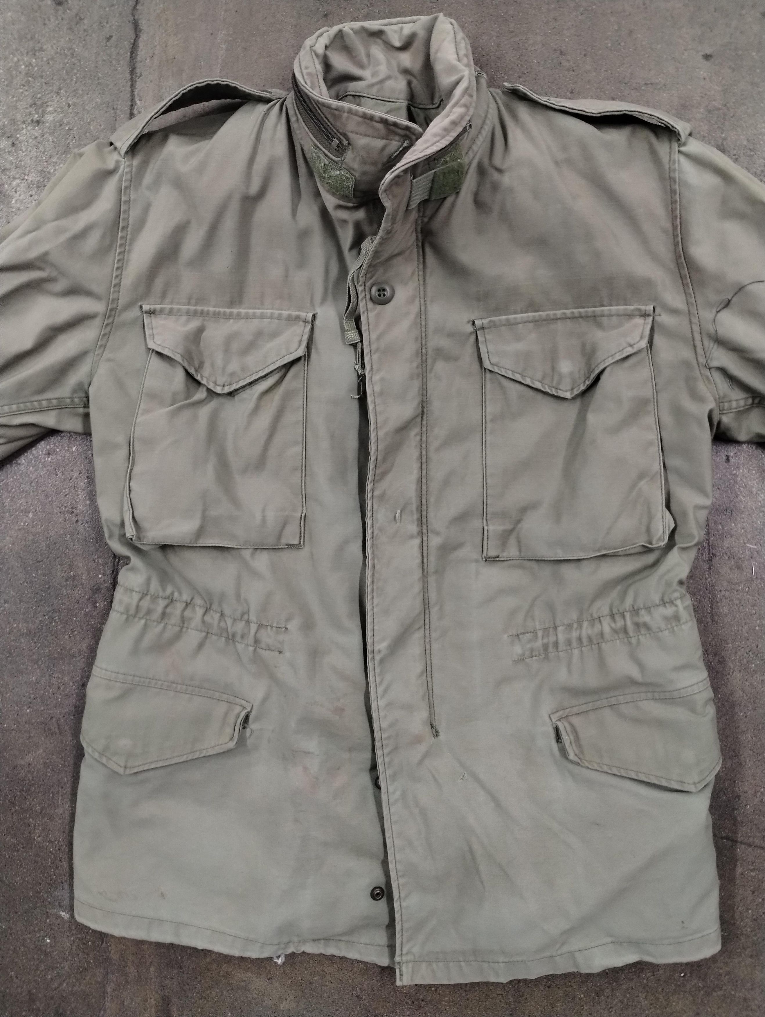 Vintage Vintage 90s Faded Olive Green Military Jacket Size US S / EU 44-46 / 1 - 2 Thumbnail