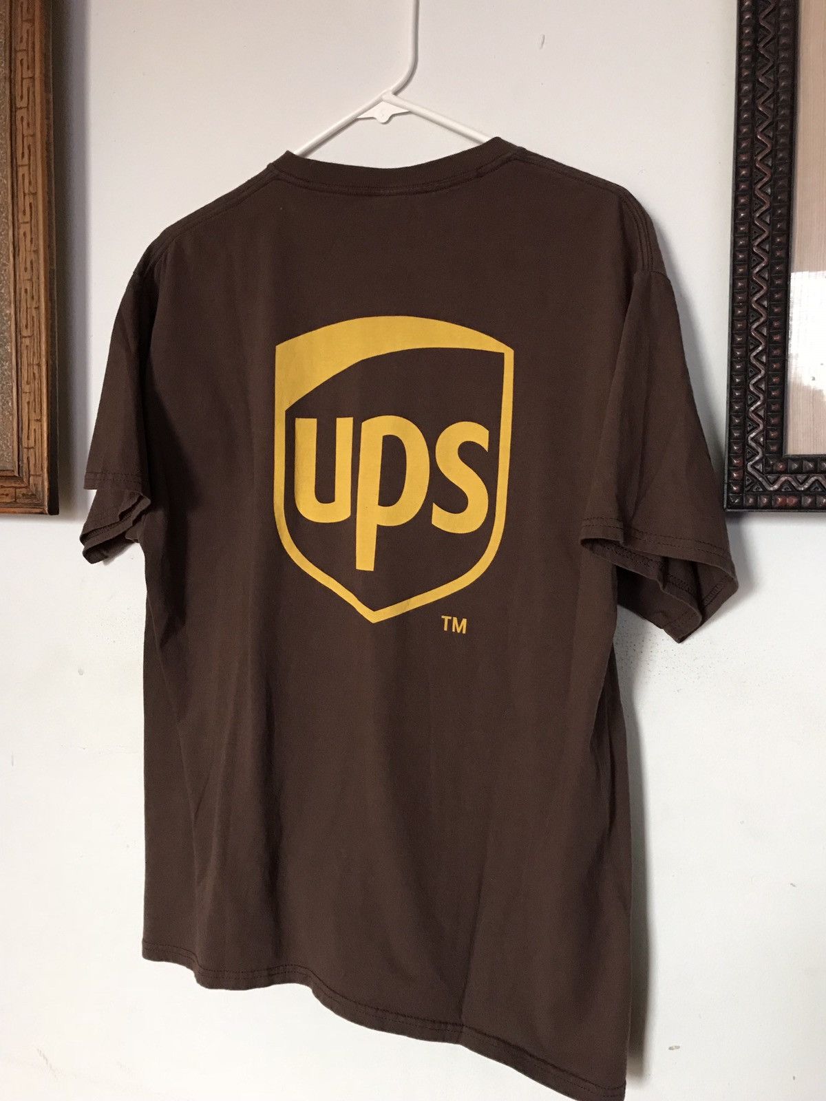 Vintage UPS United Parcel Service Company Logo T Shirt
