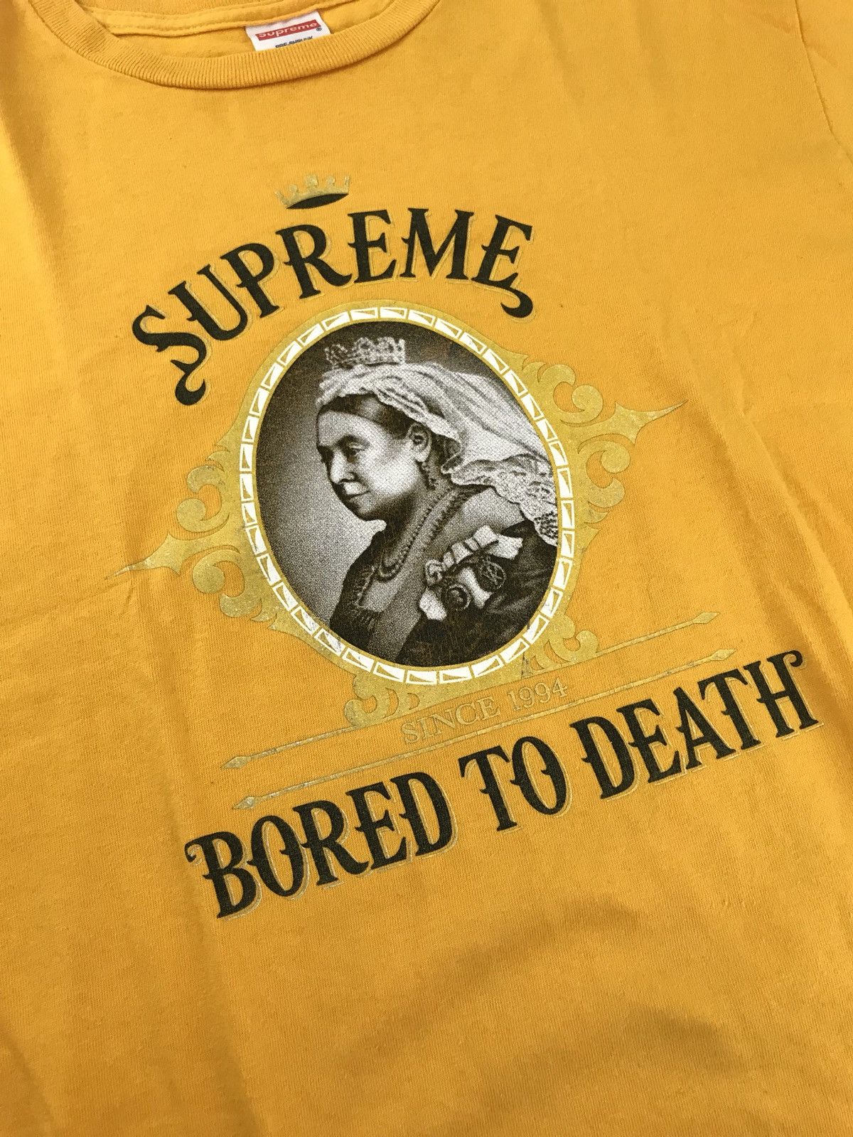 Supreme Bored to Death Tee サイズL Supreme Bored to death tee | Grailed