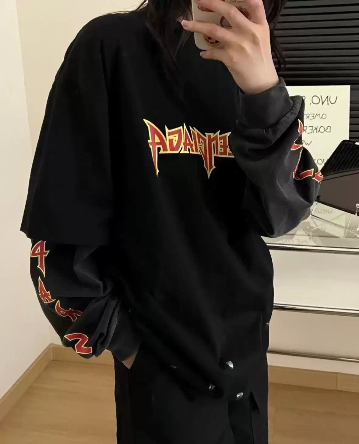 Balenciaga BALENCIAGA Flame Gothic Letter Ice Crack Print Long Sleeve Size US L / EU 52-54 / 3 - 4 Thumbnail