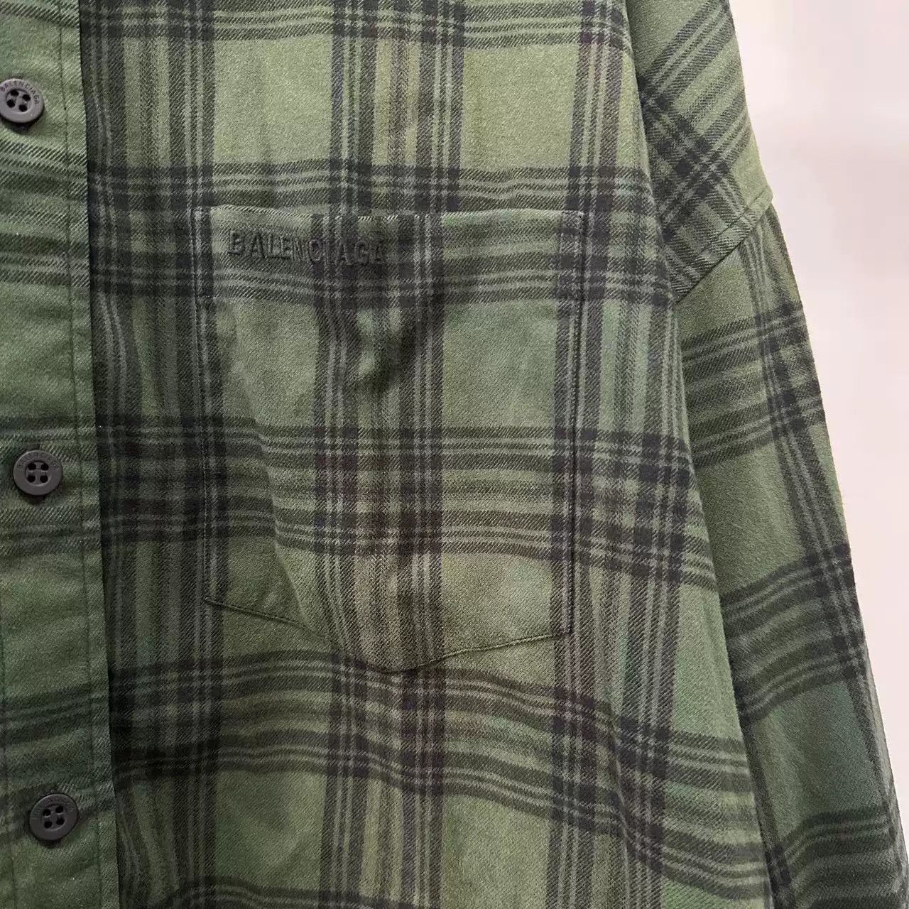 Balenciaga Balenciaga SS23 Embroidered logo plaid hooded long sleeved shirt on chest Size US S / EU 44-46 / 1 - 4 Thumbnail