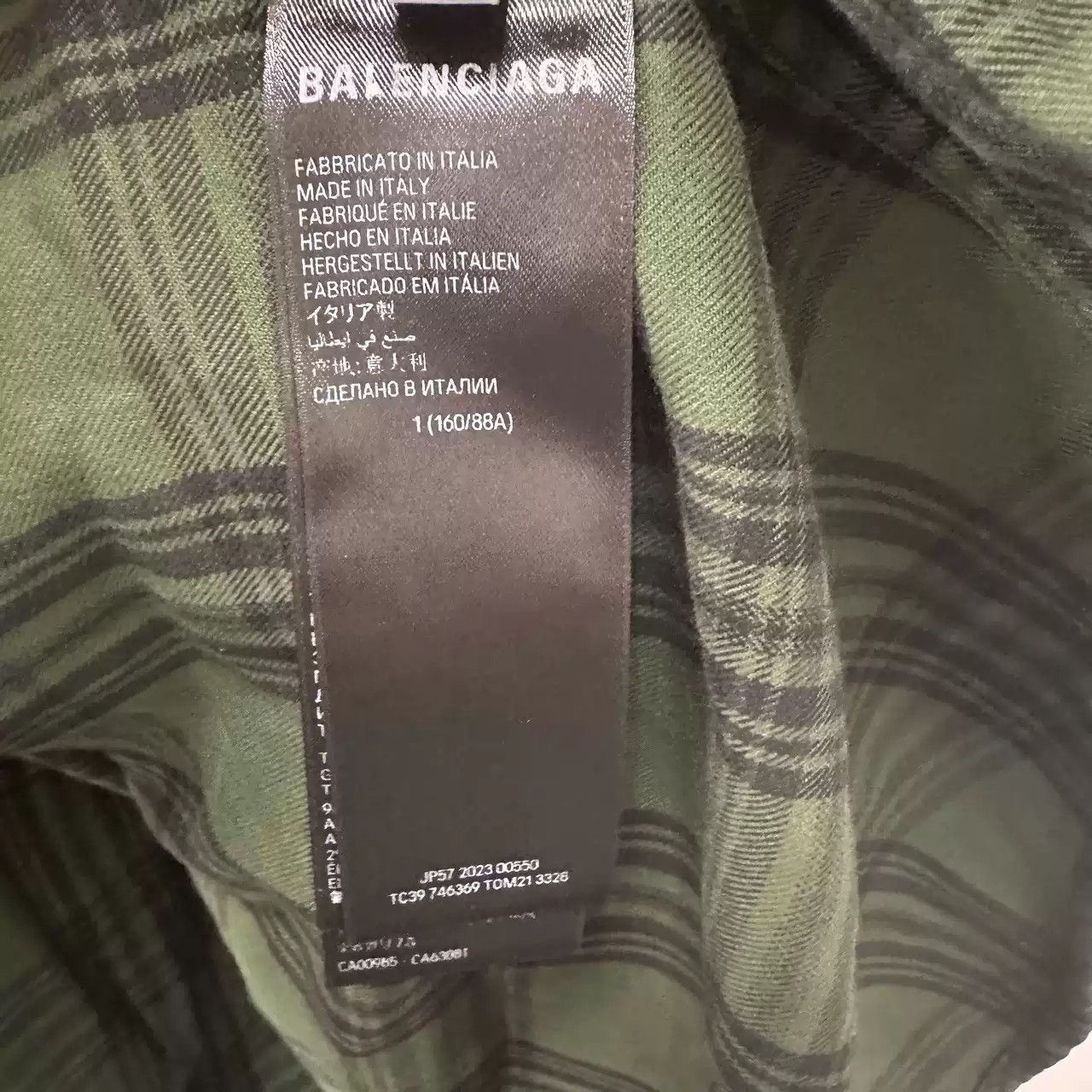 Balenciaga Balenciaga SS23 Embroidered logo plaid hooded long sleeved shirt on chest Size US S / EU 44-46 / 1 - 7 Thumbnail