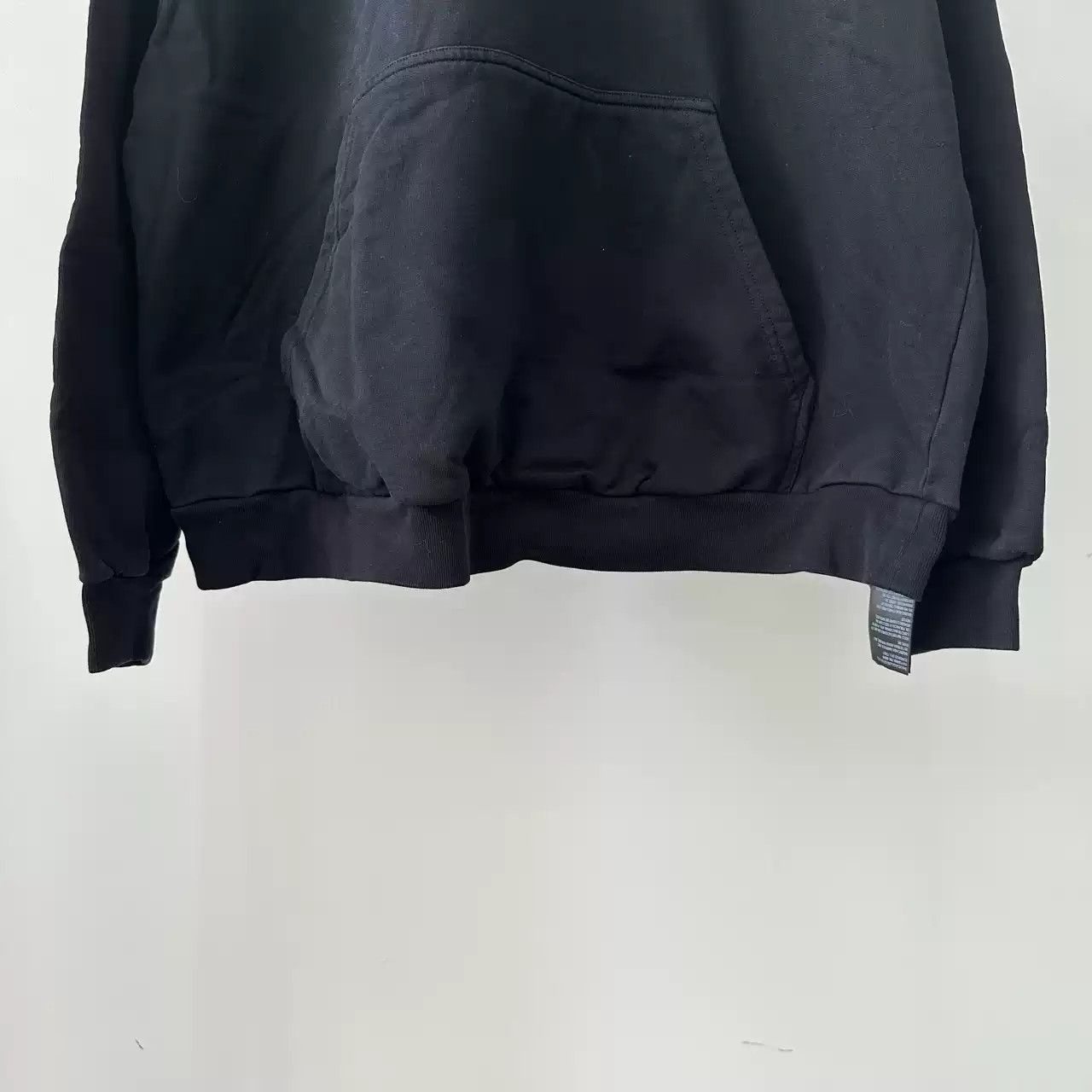 Balenciaga Balenciaga SS22 City Collection Beijing Exclusive Embroidered Logo Hoodie Size US S / EU 44-46 / 1 - 4 Thumbnail