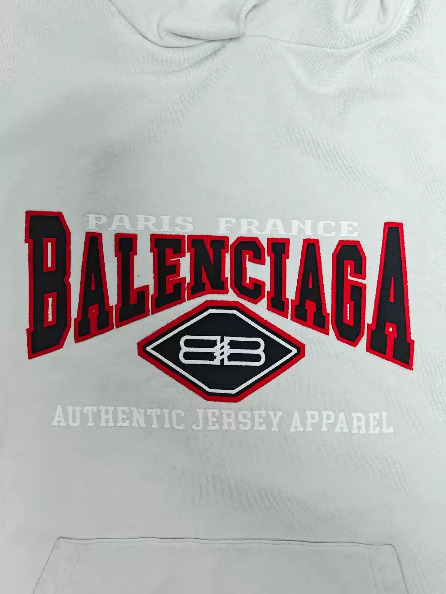 Balenciaga Balenciaga 22fw black red bat embroidered logo distressed Size US M / EU 48-50 / 2 - 3 Thumbnail