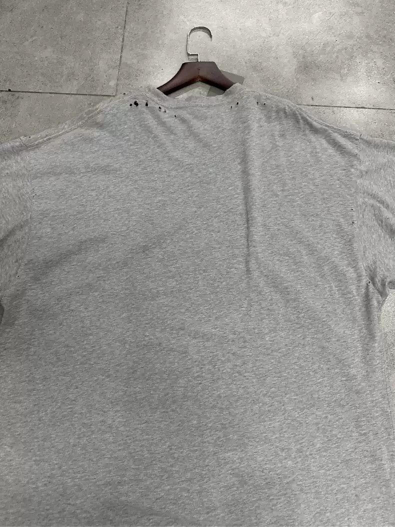 Balenciaga Balenciaga x rupaul Co branded Grey Short sleeved T-shirt Size US L / EU 52-54 / 3 - 7 Thumbnail
