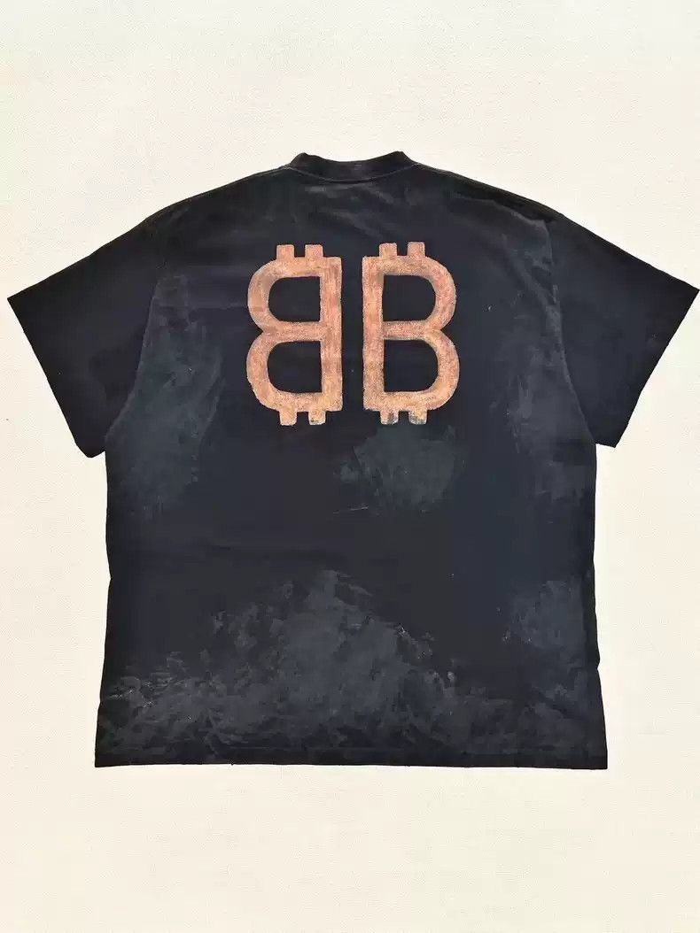Balenciaga Balenciaga 23FW mud dyed Bitcoin distressed short sleeved T-shirt Size US M / EU 48-50 / 2 - 3 Thumbnail