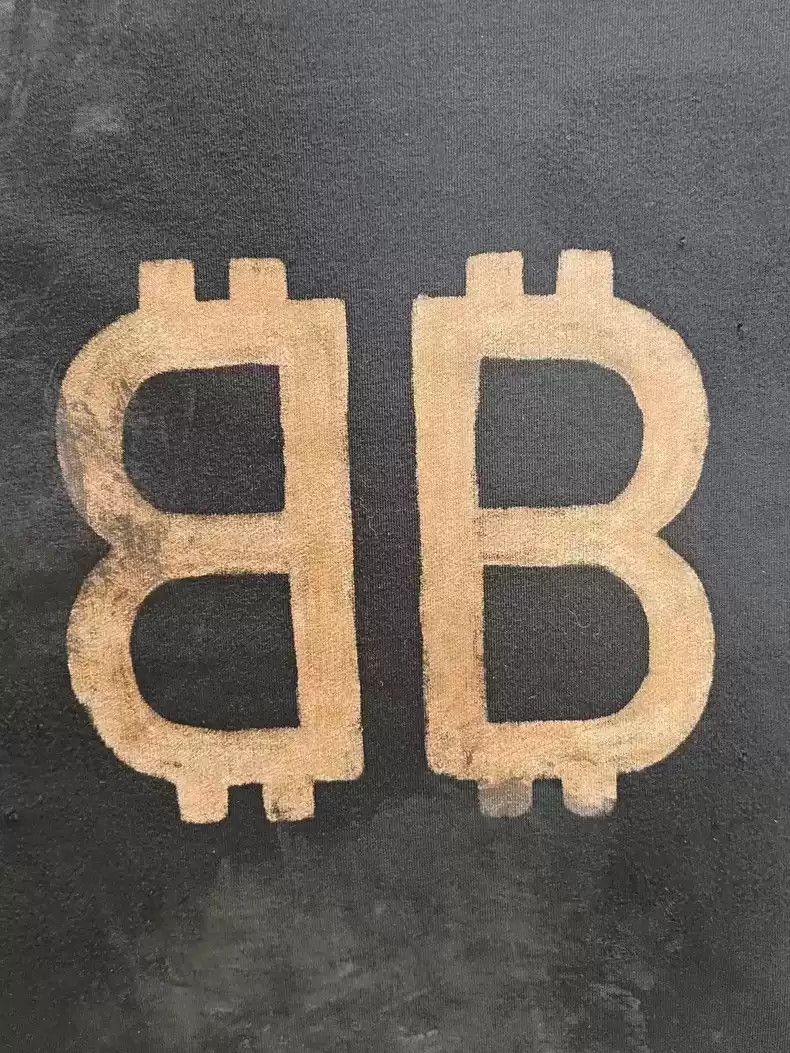 Balenciaga Balenciaga 23FW mud dyed Bitcoin distressed short sleeved T-shirt Size US M / EU 48-50 / 2 - 5 Thumbnail