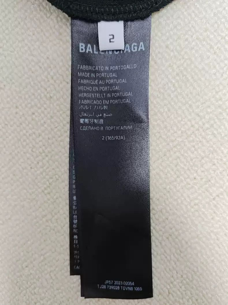 Balenciaga Balenciaga 23FW mud dyed Bitcoin distressed short sleeved T-shirt Size US M / EU 48-50 / 2 - 7 Thumbnail
