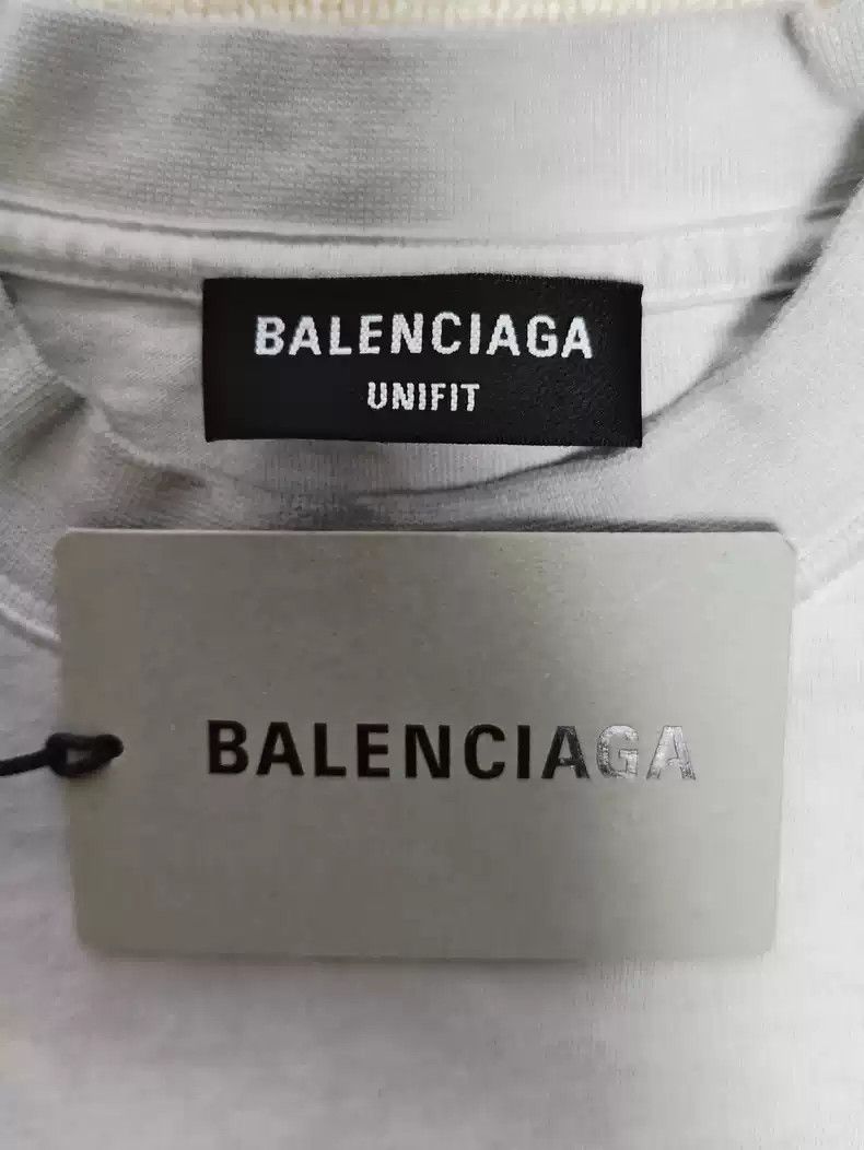 Balenciaga Balenciaga 22SS Lightning Flame Destruction Speckled Ink Short sleeved T-shirt Size US S / EU 44-46 / 1 - 5 Thumbnail
