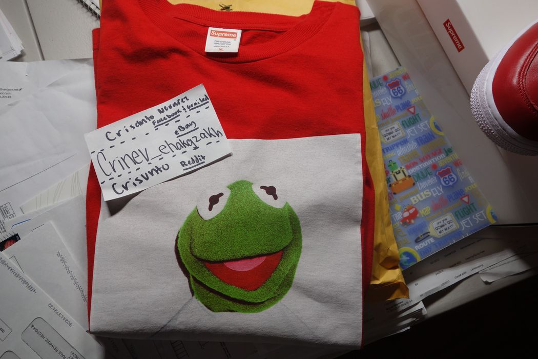 Supreme kermit best sale tee grailed