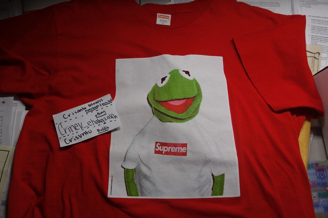 Supreme kermit hot sale tee grailed