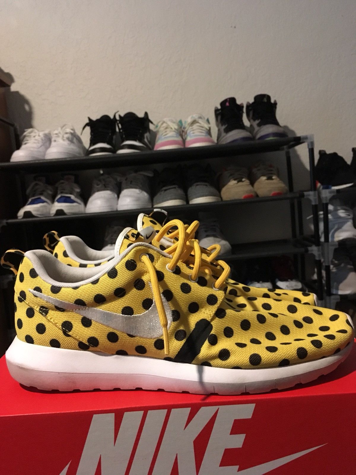 Nike Nike Roshe Run Yellow Polka Dot Size US 11 / EU 44 - 1 Thumbnail