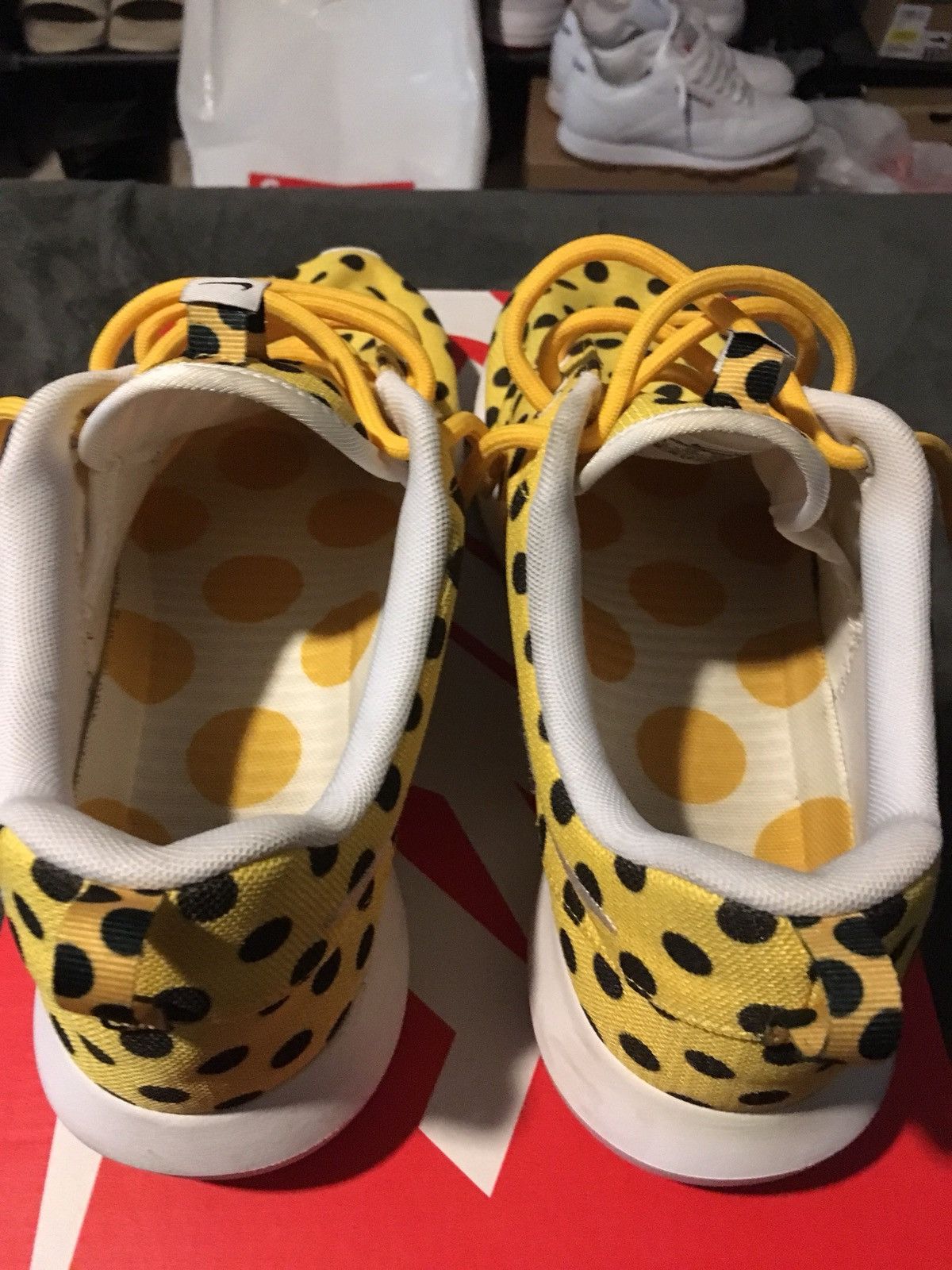 Nike Nike Roshe Run Yellow Polka Dot Size US 11 / EU 44 - 5 Thumbnail