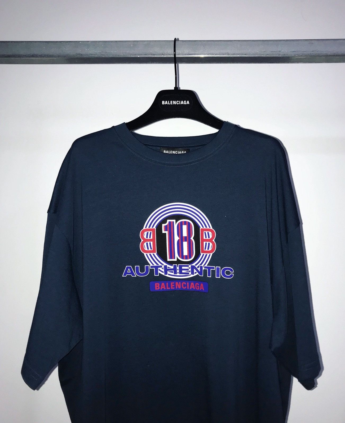 Balenciaga authentic tee online