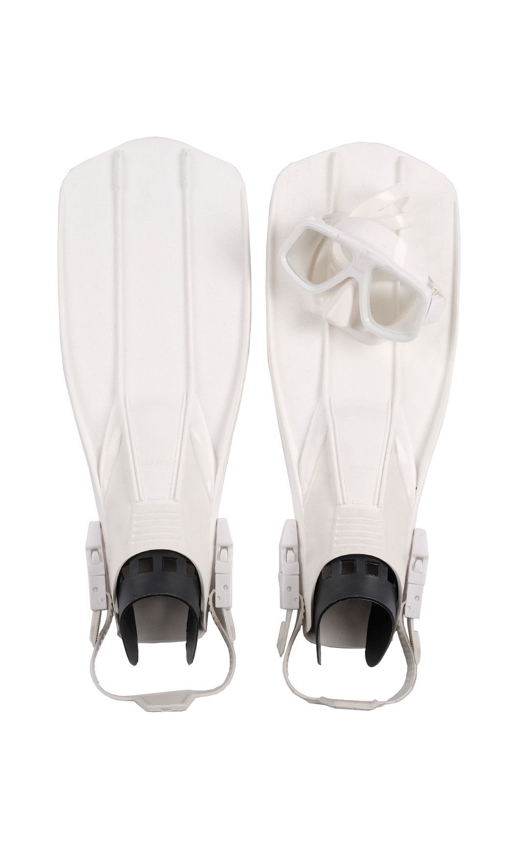 Gucci Snorkel Goggles and Diving Flippers Size ONE SIZE - 1 Preview
