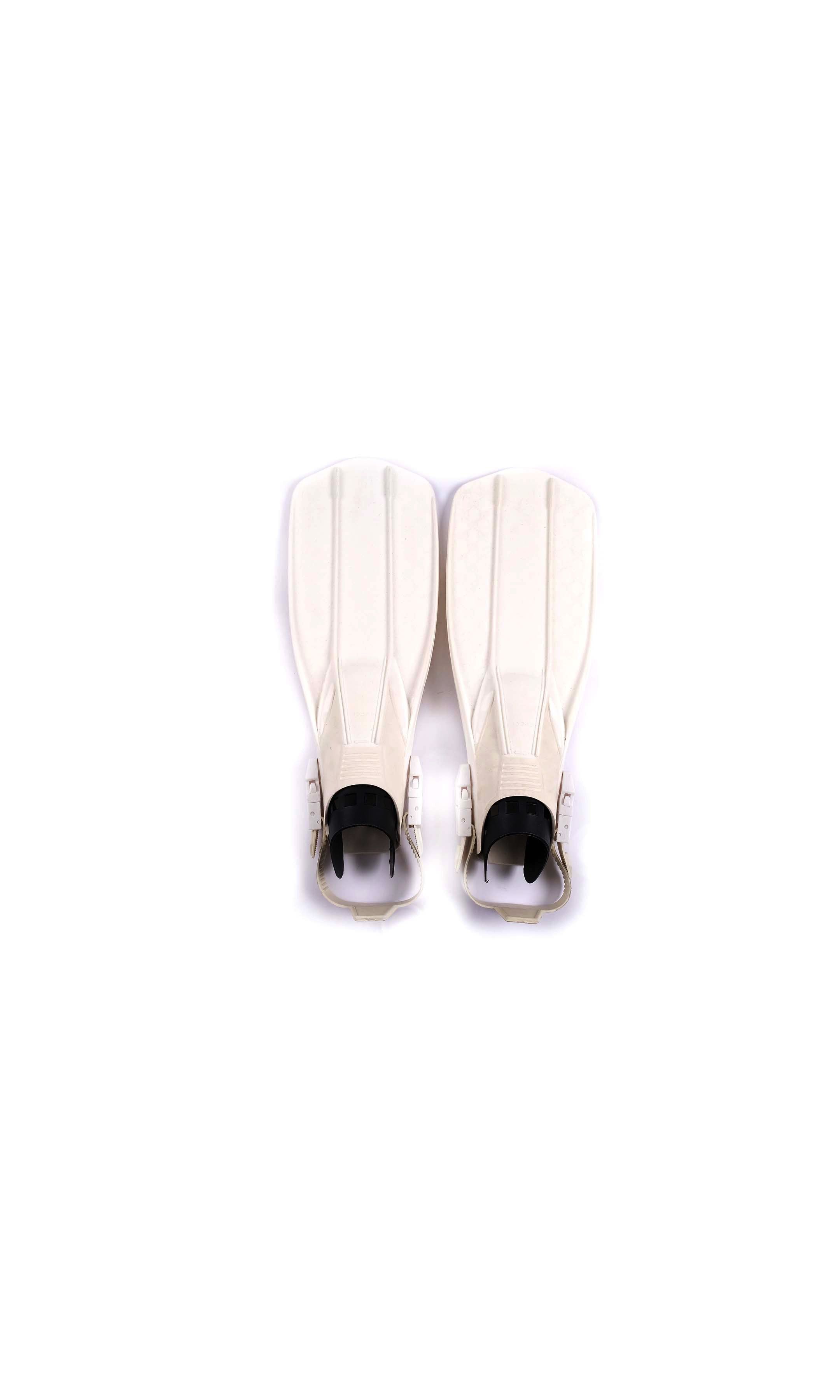 Gucci Snorkel Goggles and Diving Flippers Size ONE SIZE - 2 Preview