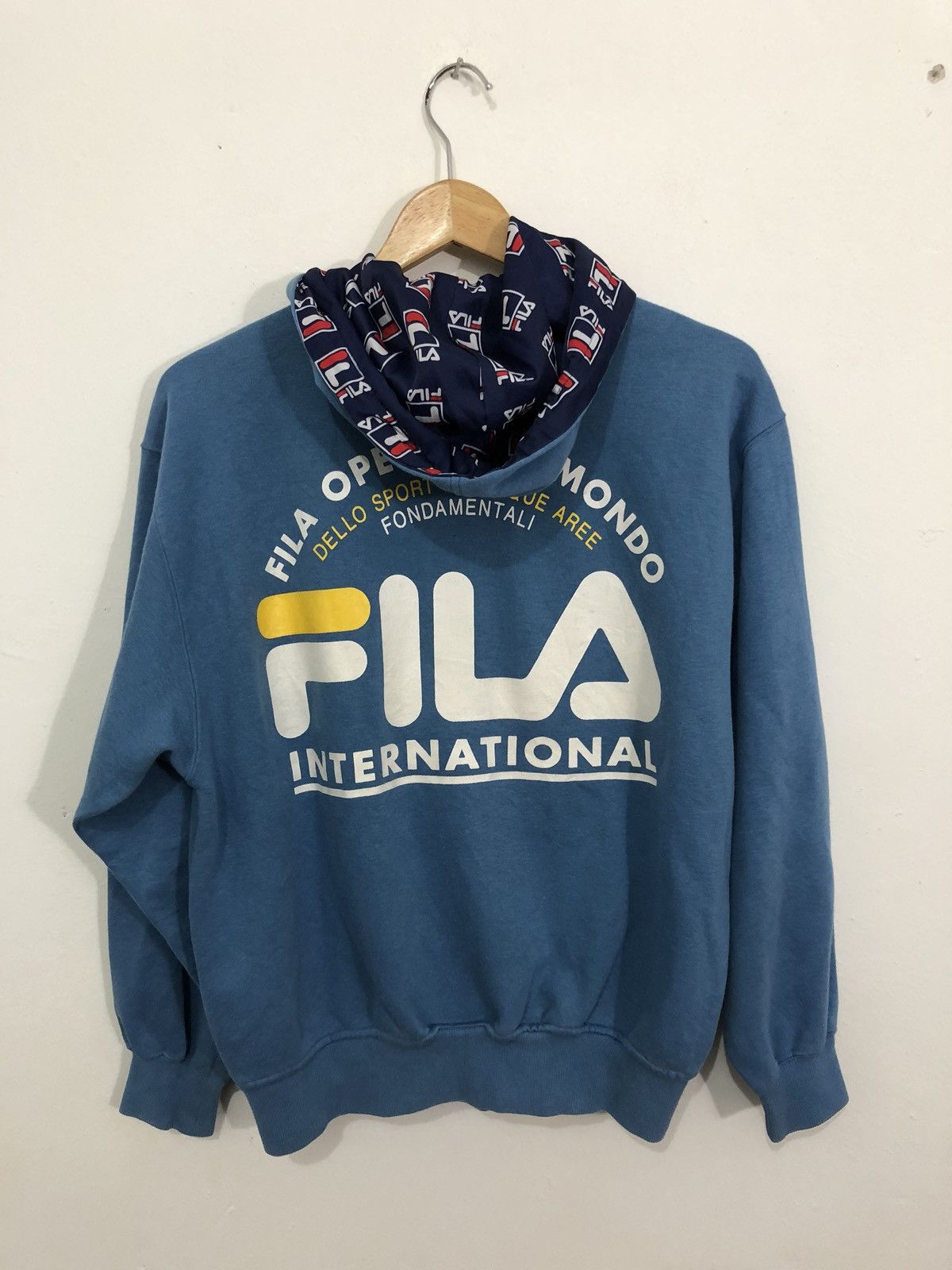 Vintage Fila Hoodie (free shipping)