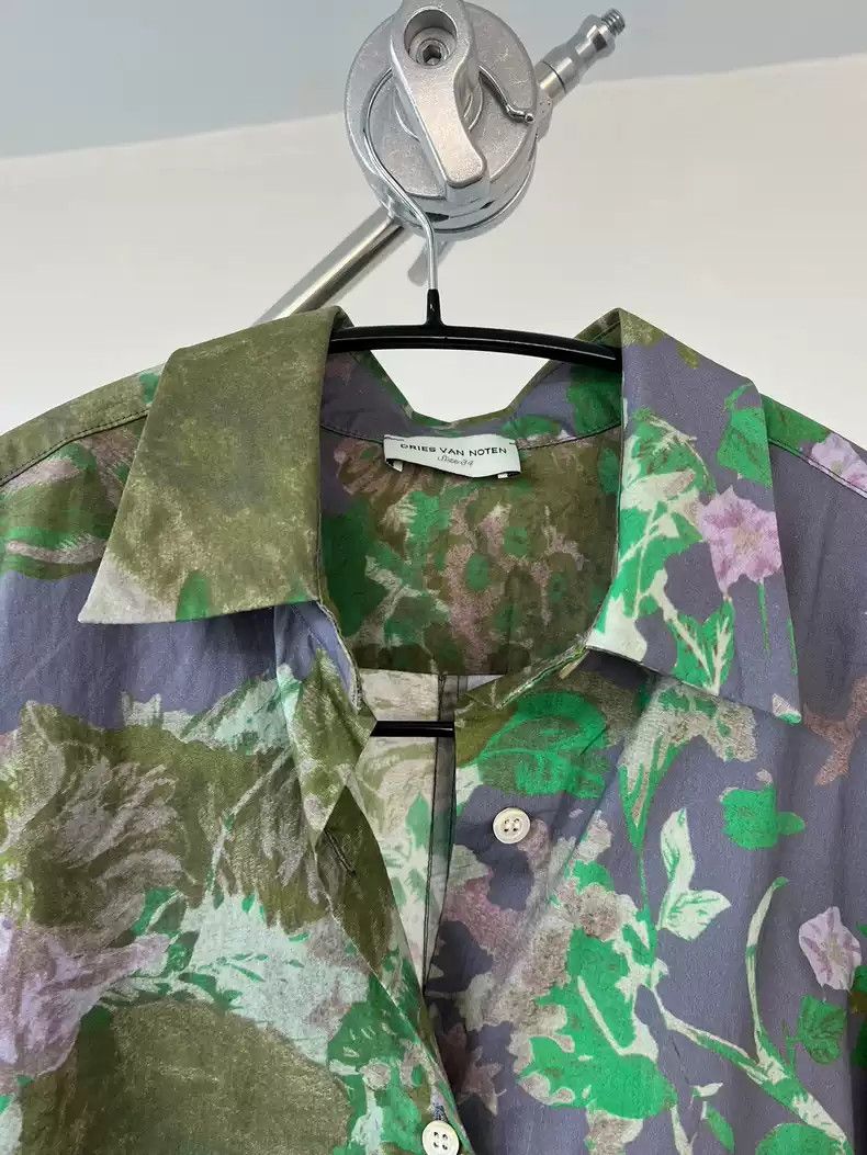 Dries Van Noten Dries Van Noten silk flower shirt Size US L / EU 52-54 / 3 - 3 Thumbnail