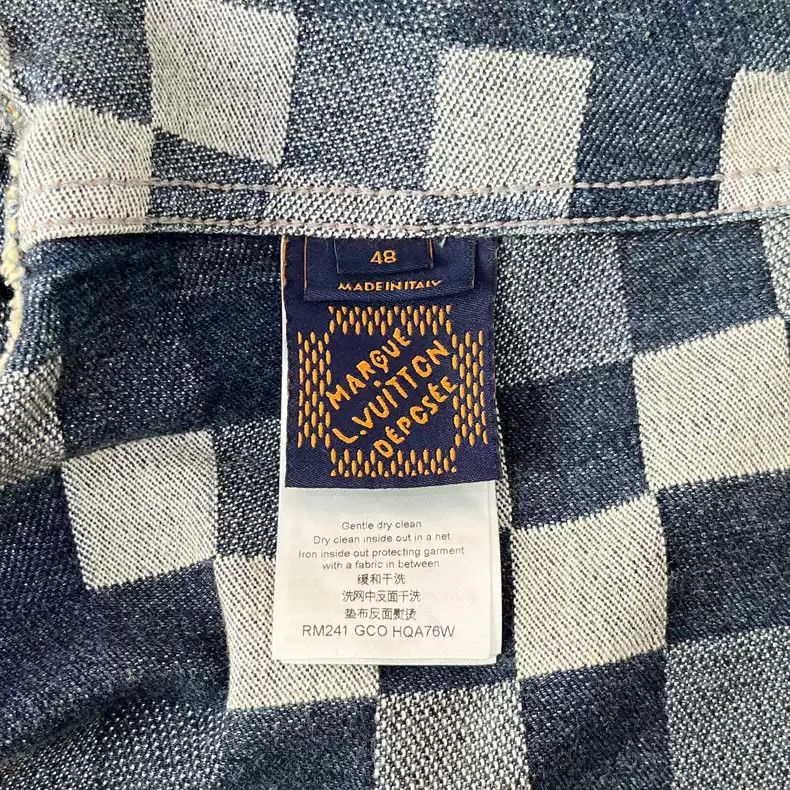 Louis Vuitton Louis Vuitton Mosaic effect printed long sleeved checkerboard denim jacket Size US M / EU 48-50 / 2 - 5 Thumbnail