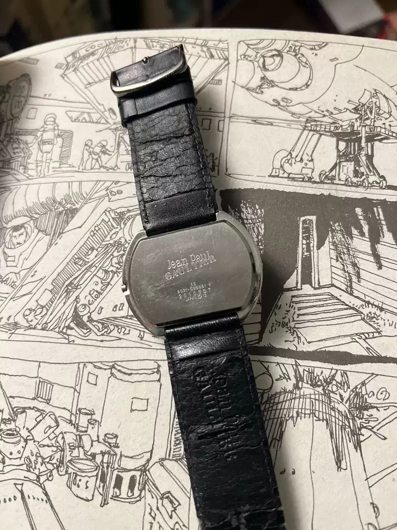 Jean Paul Gaultier Jean Paul Gaultier UFO Leather Metal Watch Size ONE SIZE - 4 Thumbnail