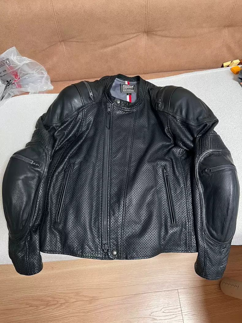 Kadoya Kadoya Motorcycle leather clothing perforated summer cowhide Size US L / EU 52-54 / 3 - 1 Thumbnail