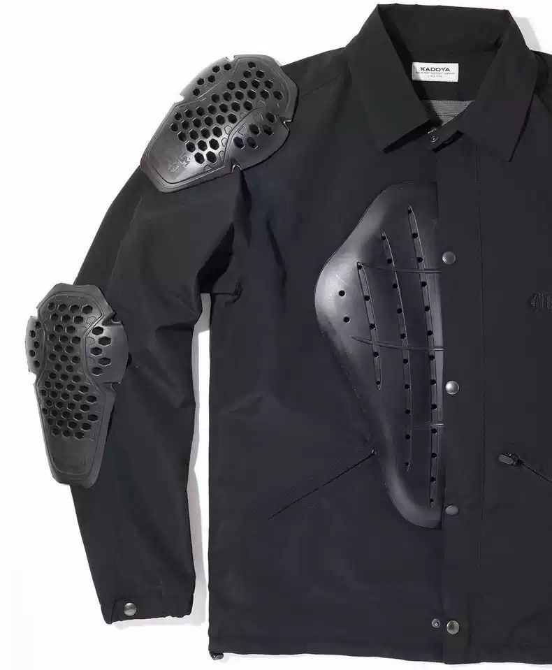 Kadoya KadoyaJapanese motorcycle suit Size US XL / EU 56 / 4 - 5 Thumbnail