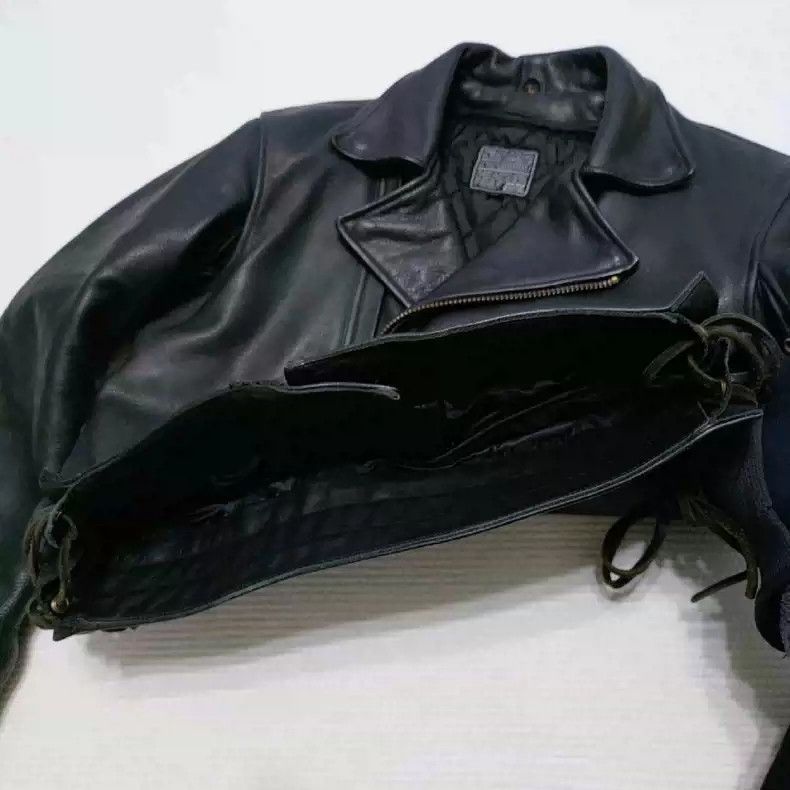 Kadoya KADOYAJapanese origin heavy cedar cowhide classic lapel diagonal motorcycle leather jacket Size US L / EU 52-54 / 3 - 4 Thumbnail