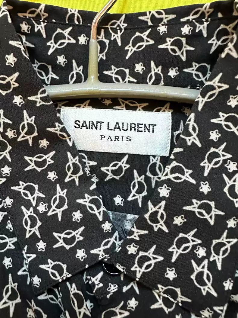 Saint Laurent Paris Saint Laurent men's black star print slim shirt Size US M / EU 48-50 / 2 - 2 Thumbnail