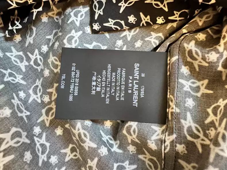 Saint Laurent Paris Saint Laurent men's black star print slim shirt Size US M / EU 48-50 / 2 - 6 Thumbnail
