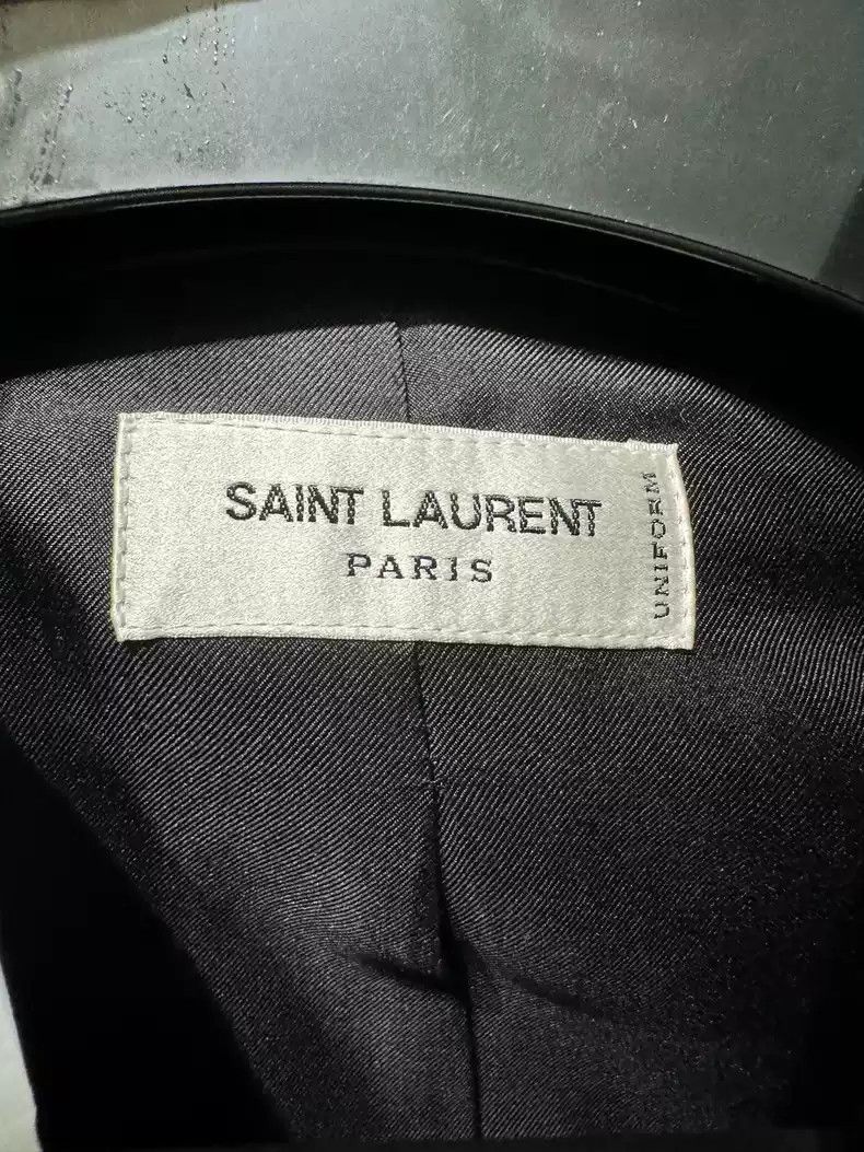 Saint Laurent Paris Saint Laurent brand new ladies' smoking clothes Size US L / EU 52-54 / 3 - 3 Thumbnail